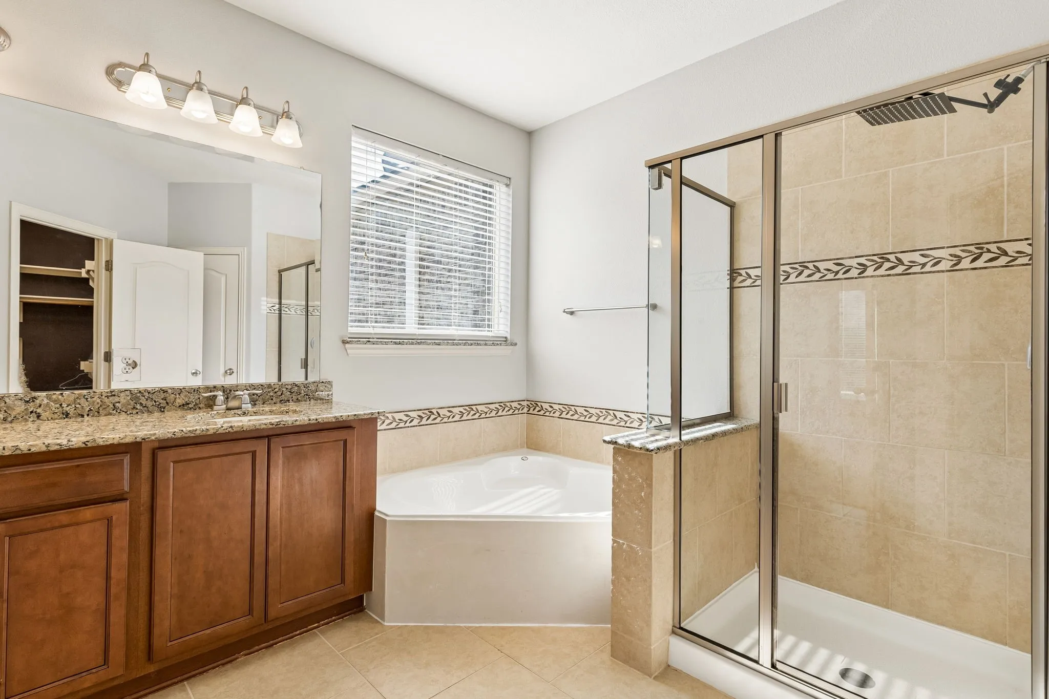 Single Family Residence For Sale in Collin County , 3004 Nathan Drive, Wylie, Texas 75098, 5 Bedroom, 4 Bathroom, 3 Garage spaces, 3,228 Sqft, built in 2010, mls#21346407, Real Estate Agent in Wylie, Homes For Sale in Collin county, Homes For Sale in Wylie, Realtor in Wylie Texas, Real Estate Brokerage Independent Realty Texas, Luminita Cordes Realtor