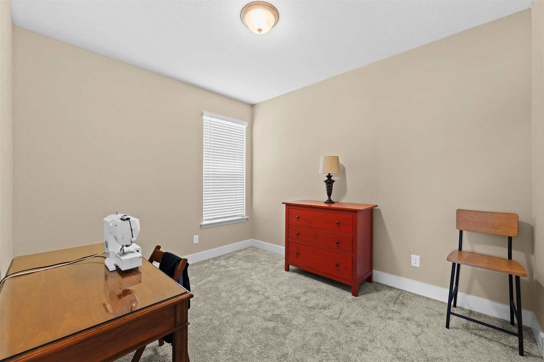 Single Family Residence For Sale in Johnson County , 1216 Larkspur Lane, Cleburne, Texas 76033, 4 Bedroom, 2 Bathroom, 2 Garage spaces, 2,115 Sqft, built in 2019, mls#21346414, Real Estate Agent in Cleburne, Homes For Sale in Johnson county, Homes For Sale in Cleburne, Realtor in Cleburne Texas, Real Estate Brokerage Independent Realty Texas, Luminita Cordes Realtor