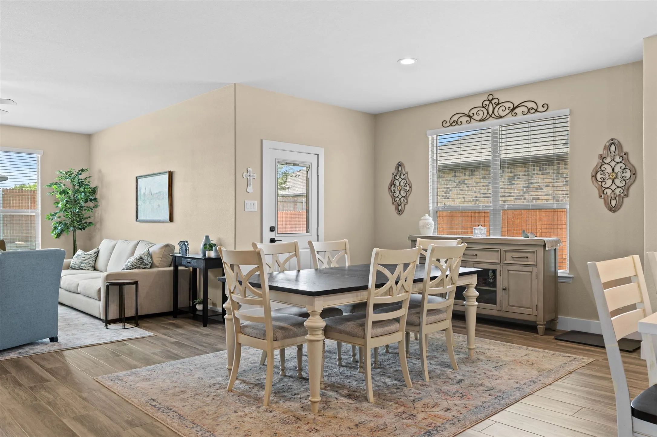 Single Family Residence For Sale in Johnson County , 1216 Larkspur Lane, Cleburne, Texas 76033, 4 Bedroom, 2 Bathroom, 2 Garage spaces, 2,115 Sqft, built in 2019, mls#21346414, Real Estate Agent in Cleburne, Homes For Sale in Johnson county, Homes For Sale in Cleburne, Realtor in Cleburne Texas, Real Estate Brokerage Independent Realty Texas, Luminita Cordes Realtor