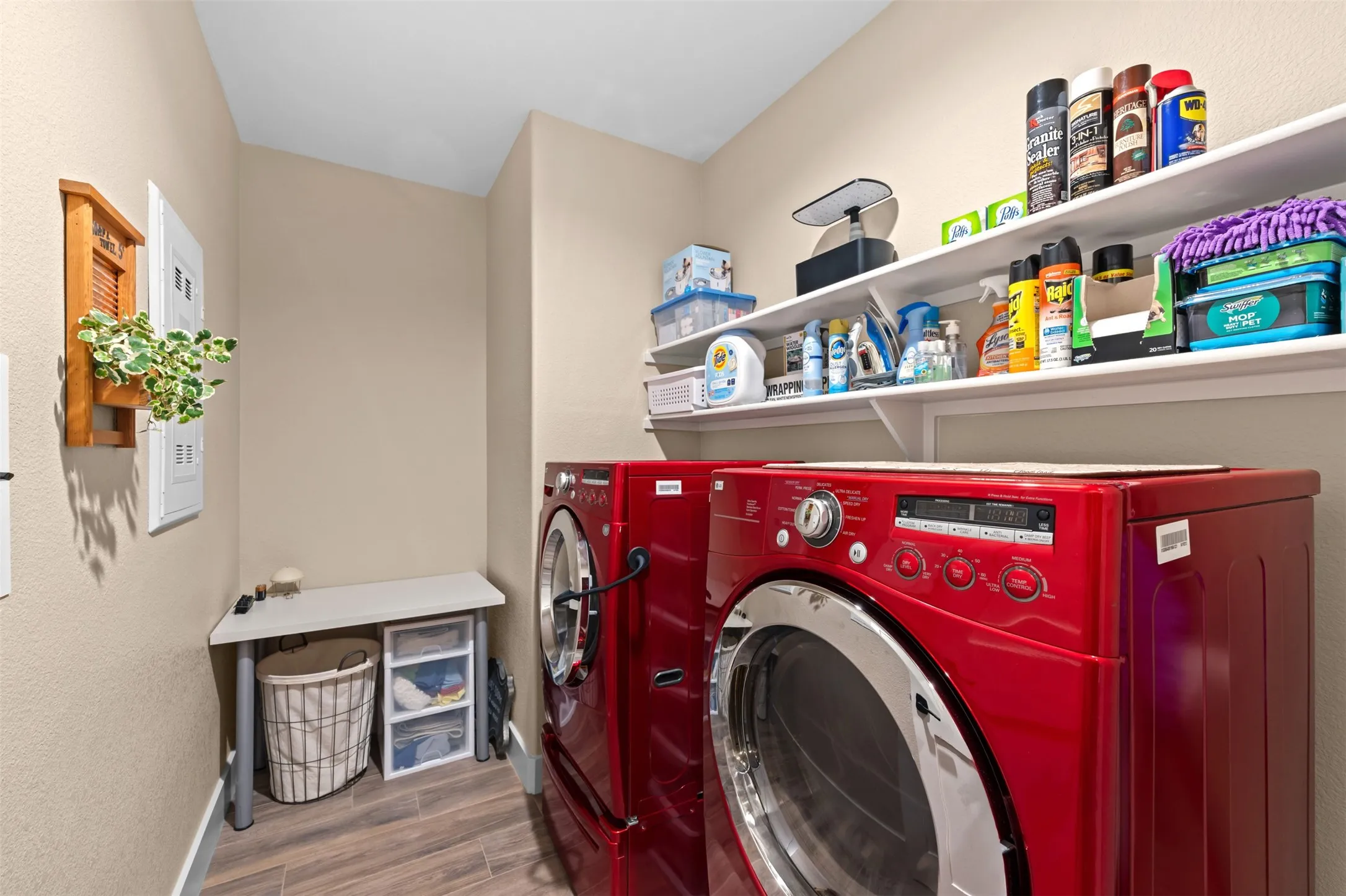 Single Family Residence For Sale in Johnson County , 1216 Larkspur Lane, Cleburne, Texas 76033, 4 Bedroom, 2 Bathroom, 2 Garage spaces, 2,115 Sqft, built in 2019, mls#21346414, Real Estate Agent in Cleburne, Homes For Sale in Johnson county, Homes For Sale in Cleburne, Realtor in Cleburne Texas, Real Estate Brokerage Independent Realty Texas, Luminita Cordes Realtor