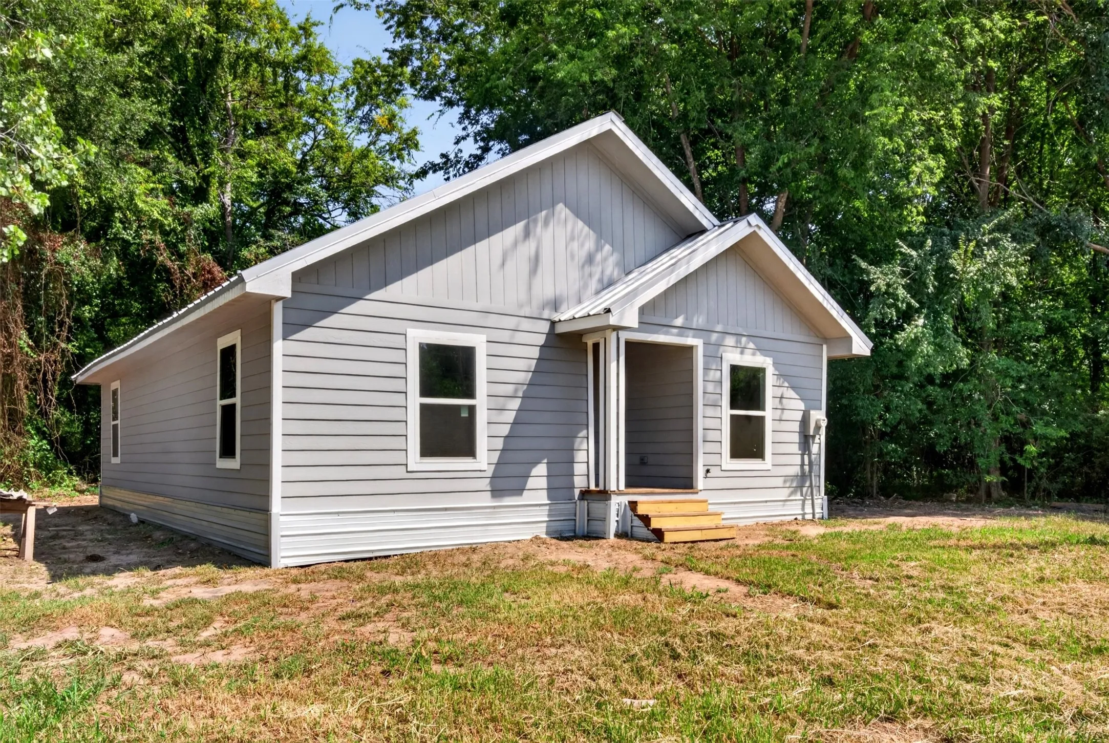 Single Family Residence For Sale in Delta County , 50 Fm 2890, Klondike, Texas 75448, 3 Bedroom, 2 Bathroom, Garage spaces, 1,200 Sqft, built in 1900, mls#21346405, Real Estate Agent in Klondike, Homes For Sale in Delta county, Homes For Sale in Klondike, Realtor in Klondike Texas, Real Estate Brokerage Independent Realty Texas, Luminita Cordes Realtor