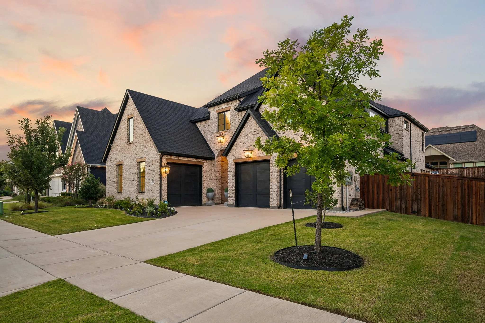 Single Family Residence For Sale in Denton County , 4120 Splitrock Drive, Prosper, Texas 75078, 5 Bedrooms, 6 Bathrooms, 3 Garage spaces, 3,834 Sqft, built in 2022, Price $1,189,000, mls#21345852, Real Estate Agent in Prosper, Homes For Sale in Denton county, Homes For Sale in Prosper, Realtor in Prosper Texas, Real Estate Brokerage Independent Realty Texas, Luminita Cordes Realtor