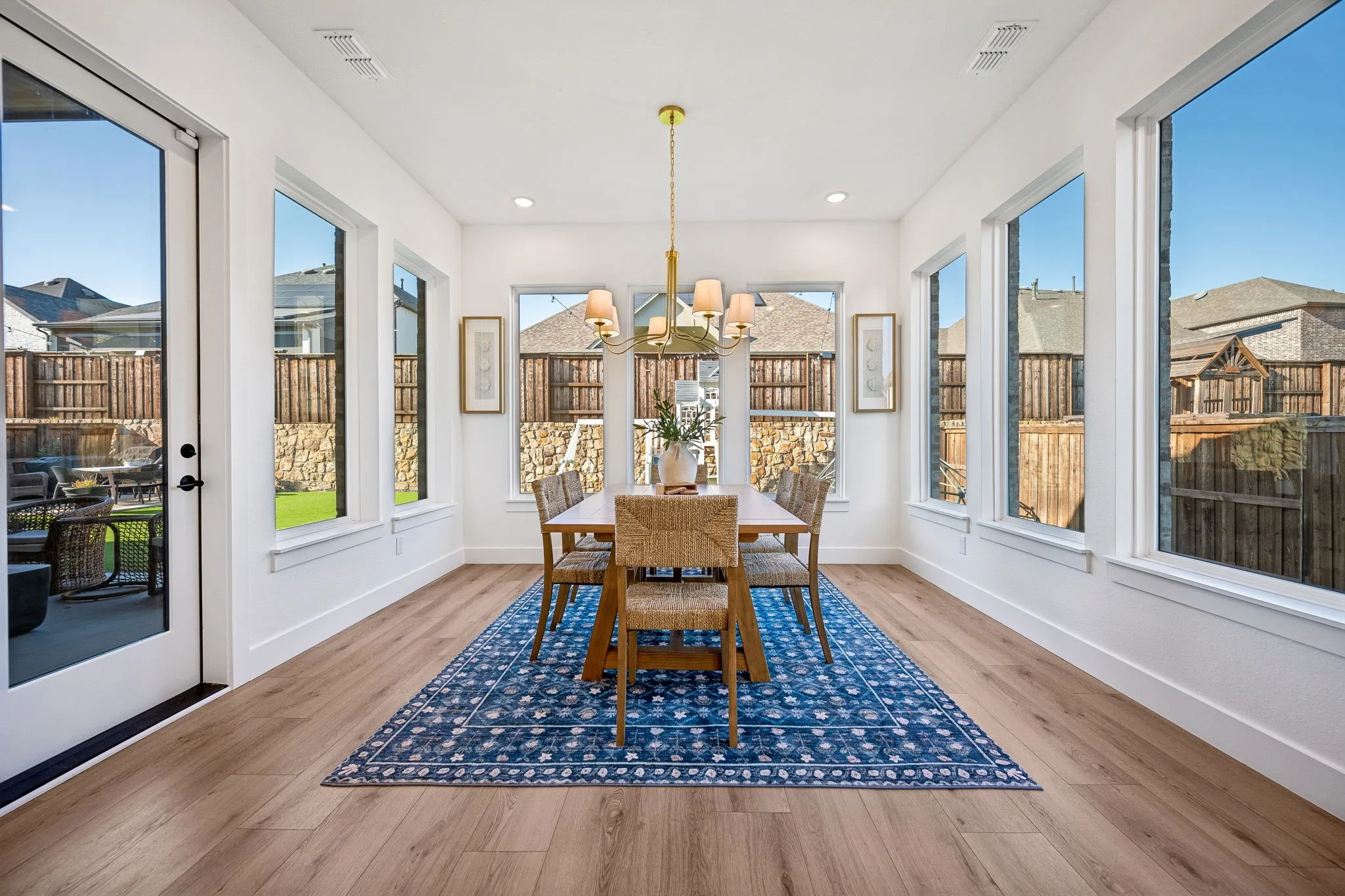 Single Family Residence For Sale in Denton County , 4120 Splitrock Drive, Prosper, Texas 75078, 5 Bedrooms, 6 Bathrooms, 3 Garage spaces, 3,834 Sqft, built in 2022, Price $1,189,000, mls#21345852, Real Estate Agent in Prosper, Homes For Sale in Denton county, Homes For Sale in Prosper, Realtor in Prosper Texas, Real Estate Brokerage Independent Realty Texas, Luminita Cordes Realtor