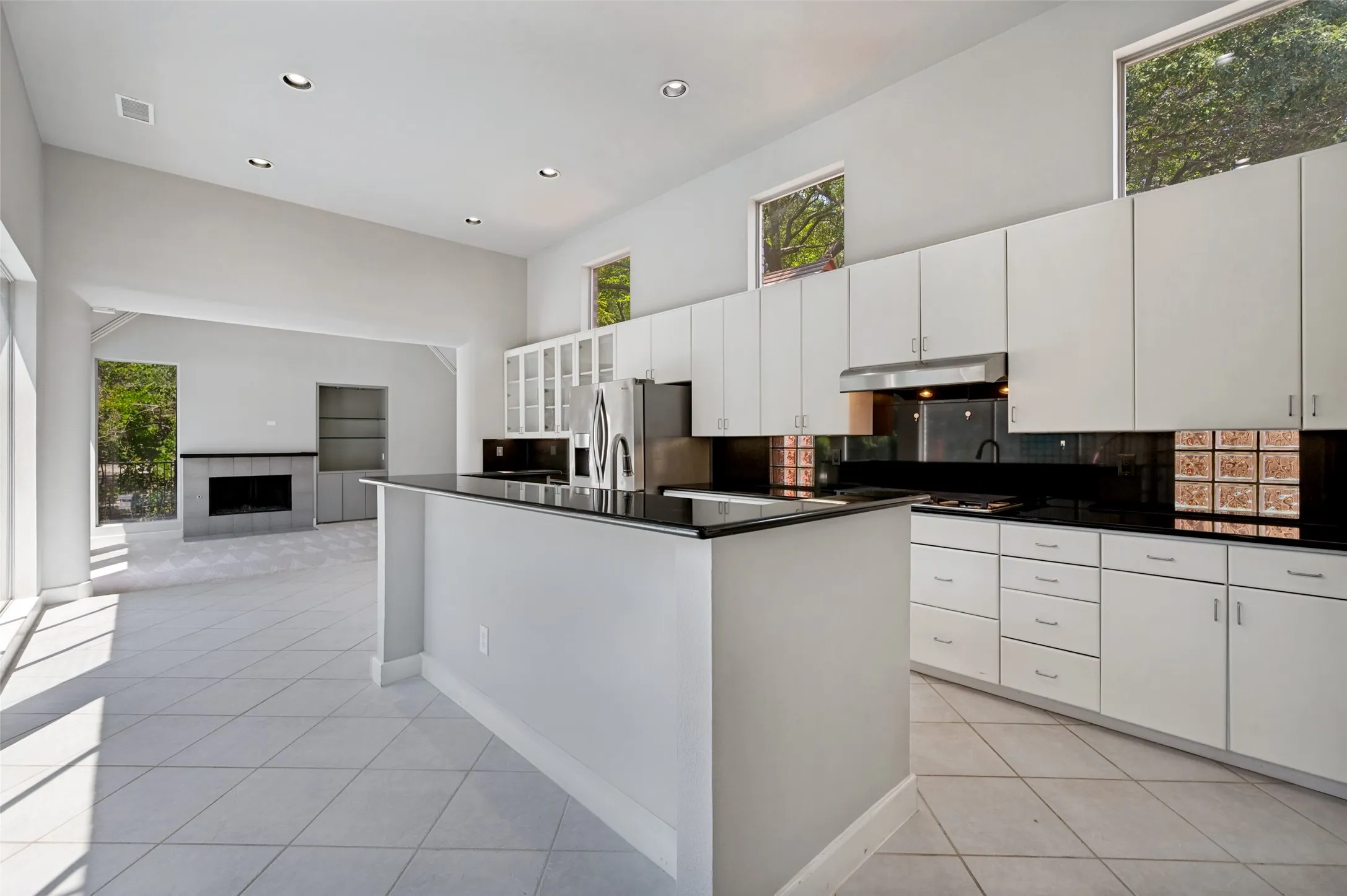 Single Family Residence For Sale in Collin County , 2532 Pelican Bay Drive, Plano, Texas 75093, 5 Bedroom, 5 Bathroom, 3 Garage spaces, 3,965 Sqft, built in 1988, mls#21344452, Real Estate Agent in Plano, Homes For Sale in Collin county, Homes For Sale in Plano, Realtor in Plano Texas, Real Estate Brokerage Independent Realty Texas, Luminita Cordes Realtor