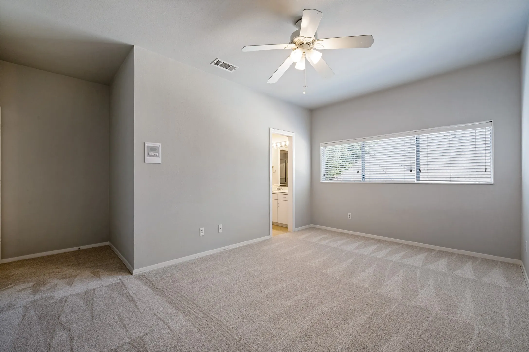 Single Family Residence For Sale in Collin County , 2532 Pelican Bay Drive, Plano, Texas 75093, 5 Bedroom, 5 Bathroom, 3 Garage spaces, 3,965 Sqft, built in 1988, mls#21344452, Real Estate Agent in Plano, Homes For Sale in Collin county, Homes For Sale in Plano, Realtor in Plano Texas, Real Estate Brokerage Independent Realty Texas, Luminita Cordes Realtor