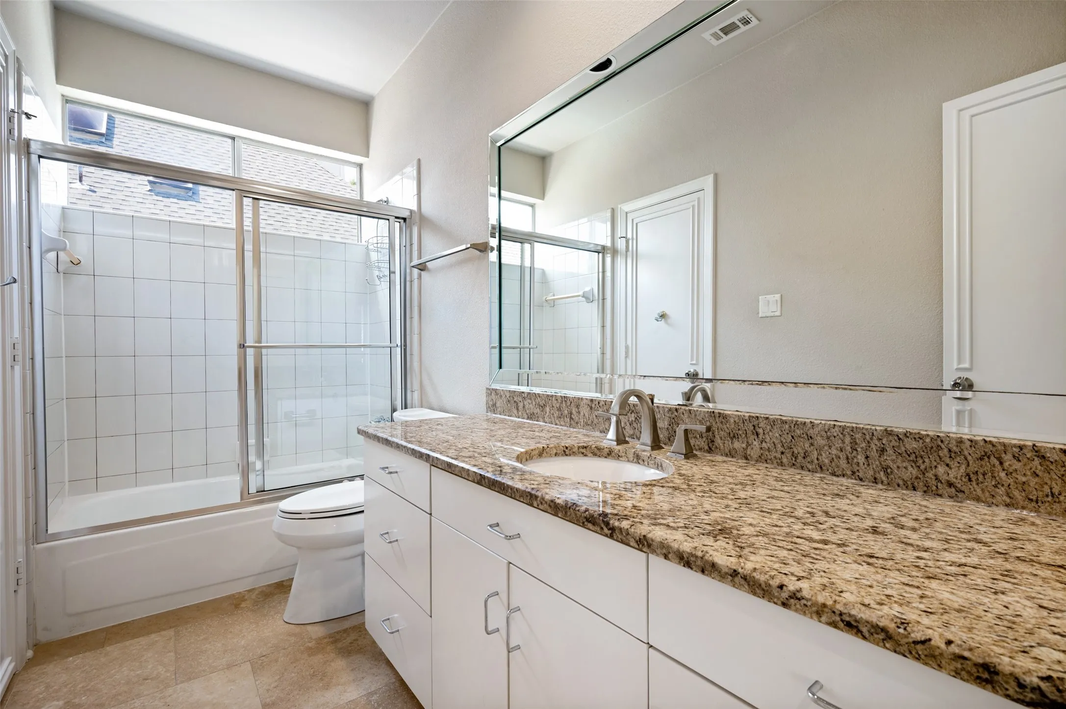 Single Family Residence For Sale in Collin County , 2532 Pelican Bay Drive, Plano, Texas 75093, 5 Bedroom, 5 Bathroom, 3 Garage spaces, 3,965 Sqft, built in 1988, mls#21344452, Real Estate Agent in Plano, Homes For Sale in Collin county, Homes For Sale in Plano, Realtor in Plano Texas, Real Estate Brokerage Independent Realty Texas, Luminita Cordes Realtor