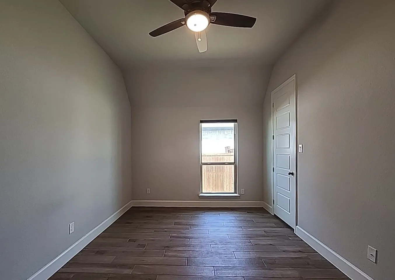 Single Family Residence For Sale in Tarrant County , 2193 Cloverfern Way, Haslet, Texas 76052, 4 Bedroom, 4 Bathroom, 3 Garage spaces, 3,151 Sqft, built in 2023, mls#21346416, Real Estate Agent in Haslet, Homes For Sale in Tarrant county, Homes For Sale in Haslet, Realtor in Haslet Texas, Real Estate Brokerage Independent Realty Texas, Luminita Cordes Realtor