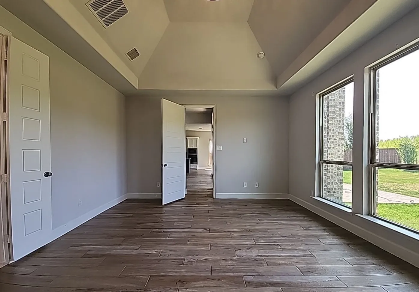 Single Family Residence For Sale in Tarrant County , 2193 Cloverfern Way, Haslet, Texas 76052, 4 Bedroom, 4 Bathroom, 3 Garage spaces, 3,151 Sqft, built in 2023, mls#21346416, Real Estate Agent in Haslet, Homes For Sale in Tarrant county, Homes For Sale in Haslet, Realtor in Haslet Texas, Real Estate Brokerage Independent Realty Texas, Luminita Cordes Realtor