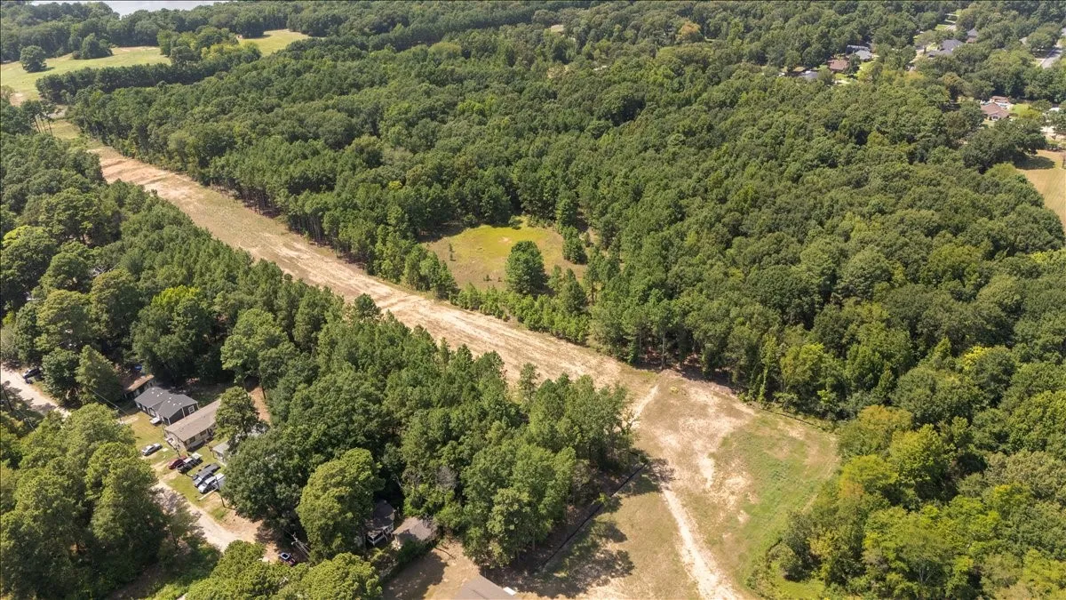 Unimproved Land For Sale in Henderson County , 21980 Barron Road, Chandler, Texas 75758, 0, 0, Garage spaces, 0 Sqft, built in 0, mls#21346437, Real Estate Agent in Chandler, Homes For Sale in Henderson county, Homes For Sale in Chandler, Realtor in Chandler Texas, Real Estate Brokerage Independent Realty Texas, Luminita Cordes Realtor