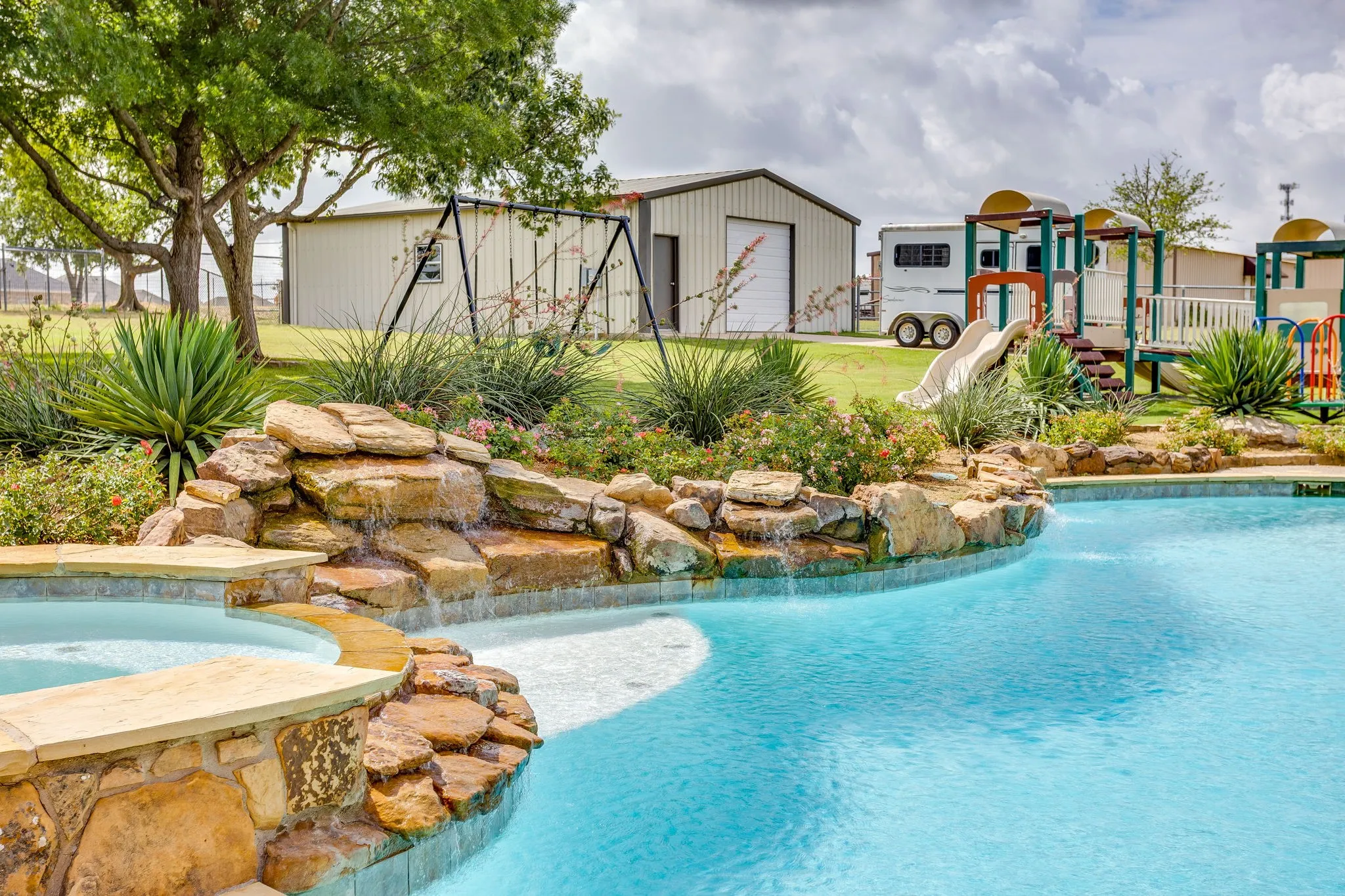 Single Family Residence For Sale in Tarrant County , 13516 Haslet Court, Haslet, Texas 76052, 4 Bedroom, 2 Bathroom, 5 Garage spaces, 2,704 Sqft, built in 1997, Price $950,000, mls#21346428, Real Estate Agent in Haslet, Homes For Sale in Tarrant county, Homes For Sale in Haslet, Realtor in Haslet Texas, Real Estate Brokerage Independent Realty Texas, Luminita Cordes Realtor