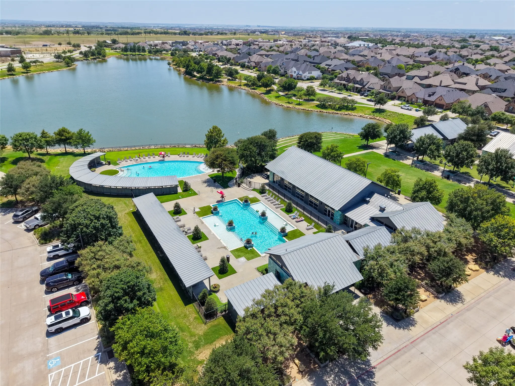 Townhouse For Rent in Denton County , 537 Parkside Drive, Argyle, Texas 76226, 3 Bedroom, 3 Bathroom, 2 Garage spaces, 1,702 Sqft, built in 2023, mls#21345199, Real Estate Agent in Argyle, Homes For Rent in Denton county, Homes For Rent in Argyle, Realtor in Argyle Texas, Real Estate Brokerage Independent Realty Texas, Luminita Cordes Realtor