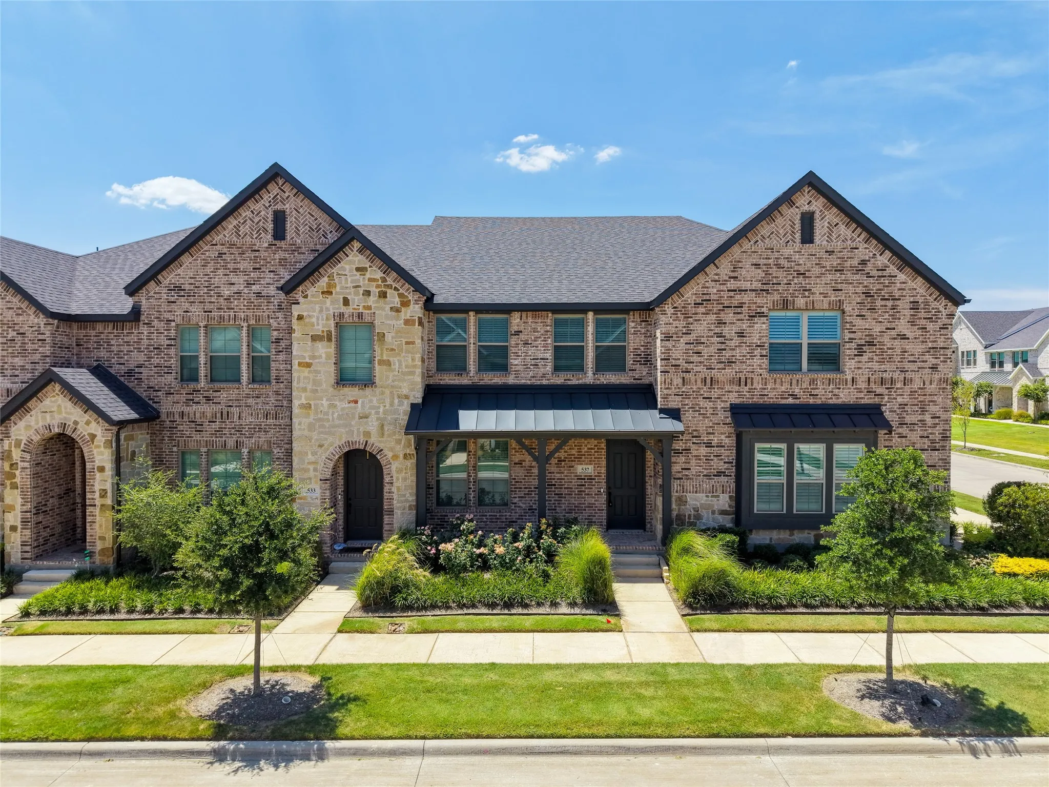 Townhouse For Rent in Denton County , 537 Parkside Drive, Argyle, Texas 76226, 3 Bedroom, 3 Bathroom, 2 Garage spaces, 1,702 Sqft, built in 2023, mls#21345199, Real Estate Agent in Argyle, Homes For Rent in Denton county, Homes For Rent in Argyle, Realtor in Argyle Texas, Real Estate Brokerage Independent Realty Texas, Luminita Cordes Realtor