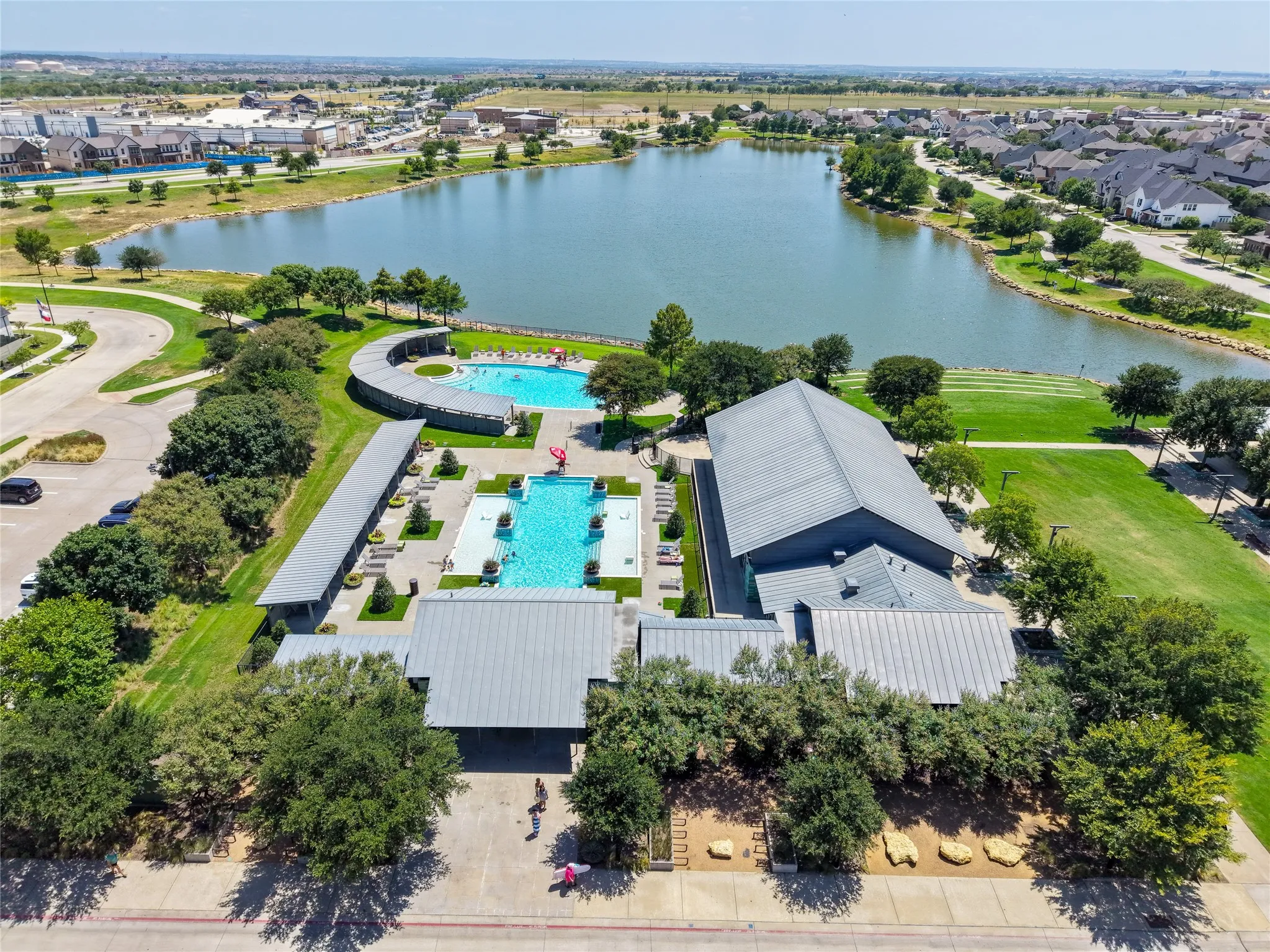 Townhouse For Rent in Denton County , 537 Parkside Drive, Argyle, Texas 76226, 3 Bedroom, 3 Bathroom, 2 Garage spaces, 1,702 Sqft, built in 2023, mls#21345199, Real Estate Agent in Argyle, Homes For Rent in Denton county, Homes For Rent in Argyle, Realtor in Argyle Texas, Real Estate Brokerage Independent Realty Texas, Luminita Cordes Realtor