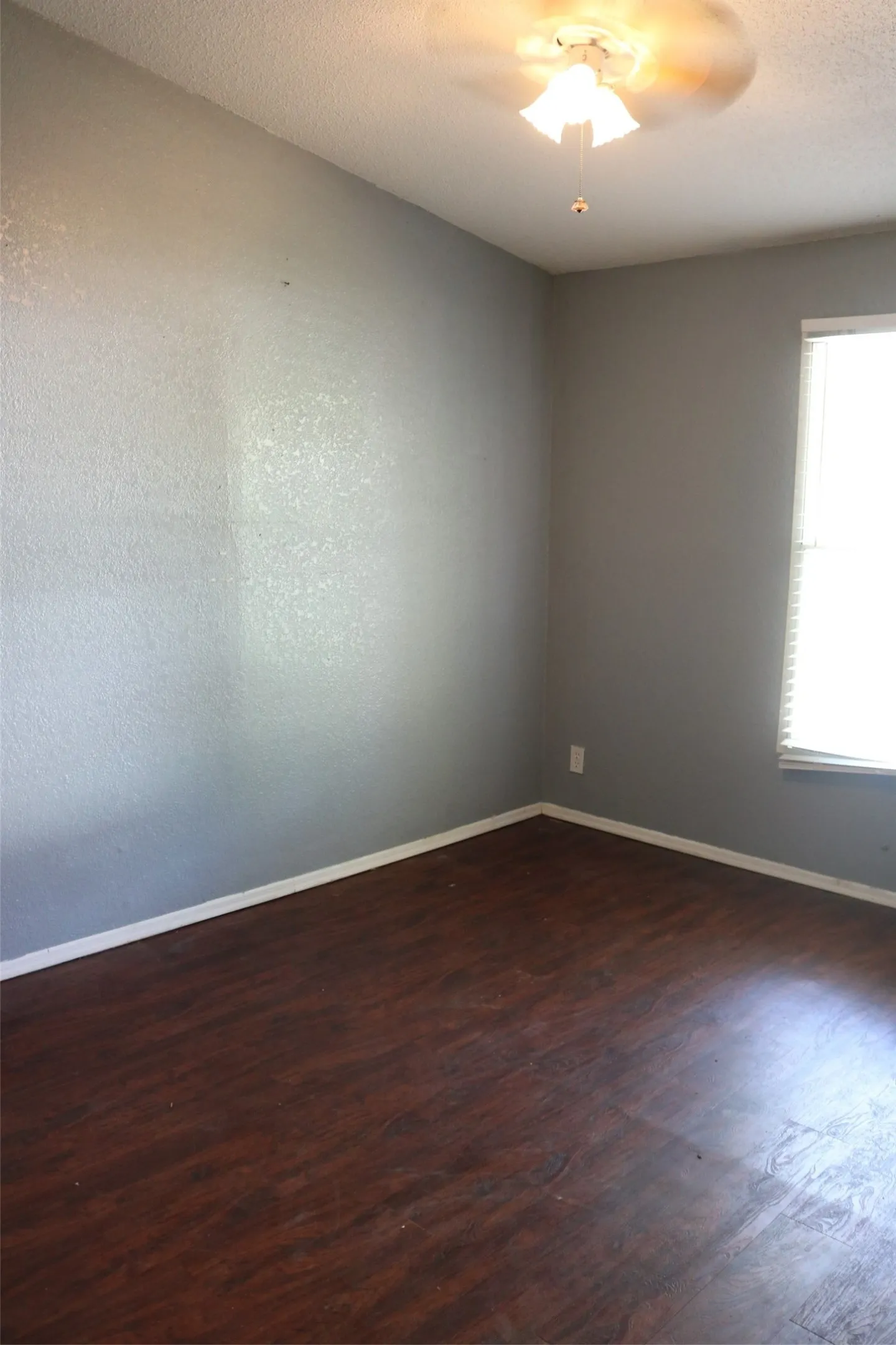 Mobile Home For Rent in Collin County , 3033 County Road 743, Princeton, Texas 75407, 3 Bedroom, 2 Bathroom, Garage spaces, 1,344 Sqft, built in 1996, mls#21345334, Real Estate Agent in Princeton, Homes For Rent in Collin county, Homes For Rent in Princeton, Realtor in Princeton Texas, Real Estate Brokerage Independent Realty Texas, Luminita Cordes Realtor