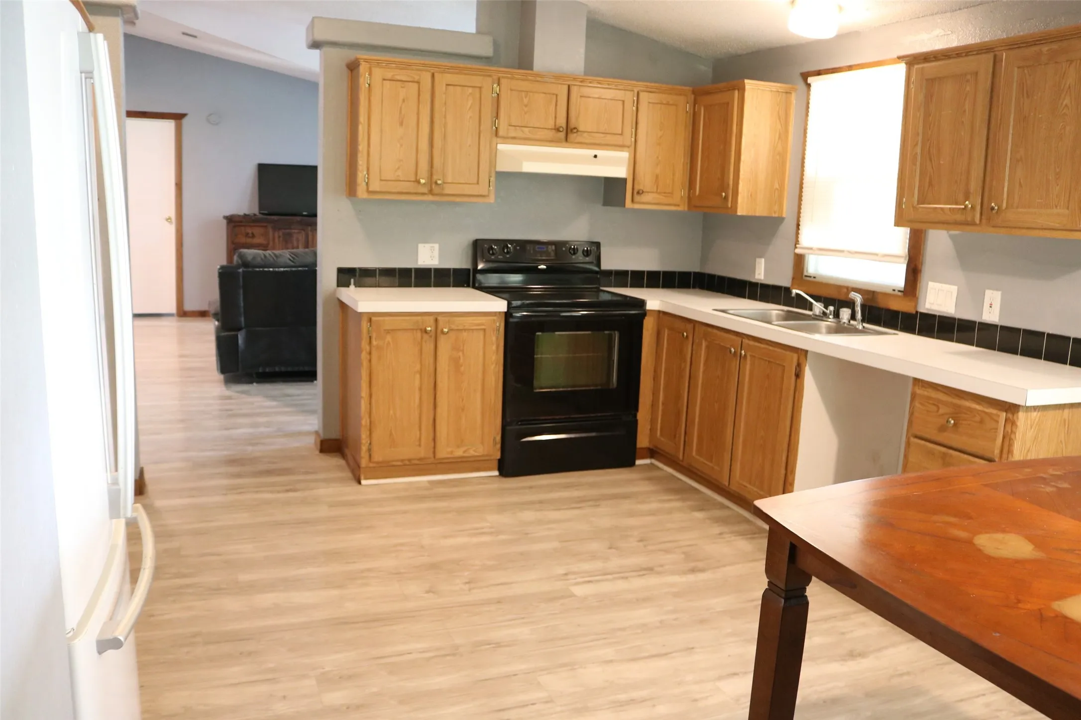 Mobile Home For Rent in Collin County , 3033 County Road 743, Princeton, Texas 75407, 3 Bedroom, 2 Bathroom, Garage spaces, 1,344 Sqft, built in 1996, mls#21345334, Real Estate Agent in Princeton, Homes For Rent in Collin county, Homes For Rent in Princeton, Realtor in Princeton Texas, Real Estate Brokerage Independent Realty Texas, Luminita Cordes Realtor