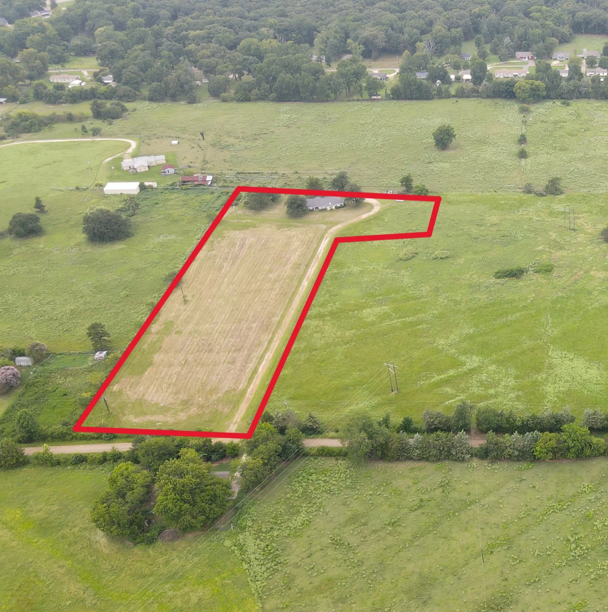 Single Family Residence For Sale in Titus County , 1712 CR 4240, Mt Pleasant, Texas 75455, 3 Bedrooms, 2 Bathrooms, 2 Garage spaces, 2,241 Sqft, built in 1999, Price $399,000, mls#21346465, Real Estate Agent in Mt Pleasant, Homes For Sale in Titus county, Homes For Sale in Mt Pleasant, Realtor in Mt Pleasant Texas, Real Estate Brokerage Independent Realty Texas, Luminita Cordes Realtor