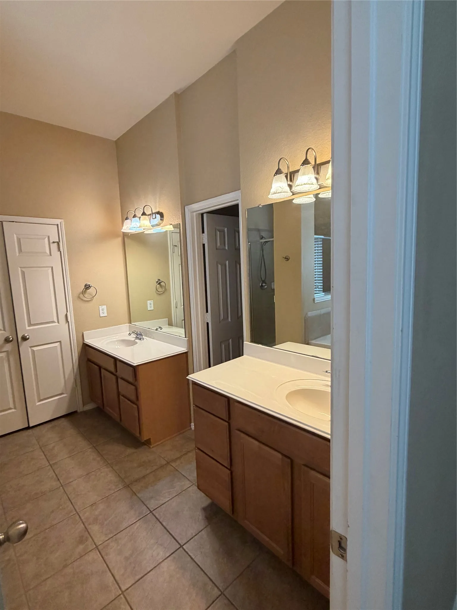 Single Family Residence For Rent in Collin County , 11490 La Grange Drive, Frisco, Texas 75035, 4 Bedroom, 3 Bathroom, 2 Garage spaces, 2,738 Sqft, built in 2007, mls#21346474, Real Estate Agent in Frisco, Homes For Rent in Collin county, Homes For Rent in Frisco, Realtor in Frisco Texas, Real Estate Brokerage Independent Realty Texas, Luminita Cordes Realtor