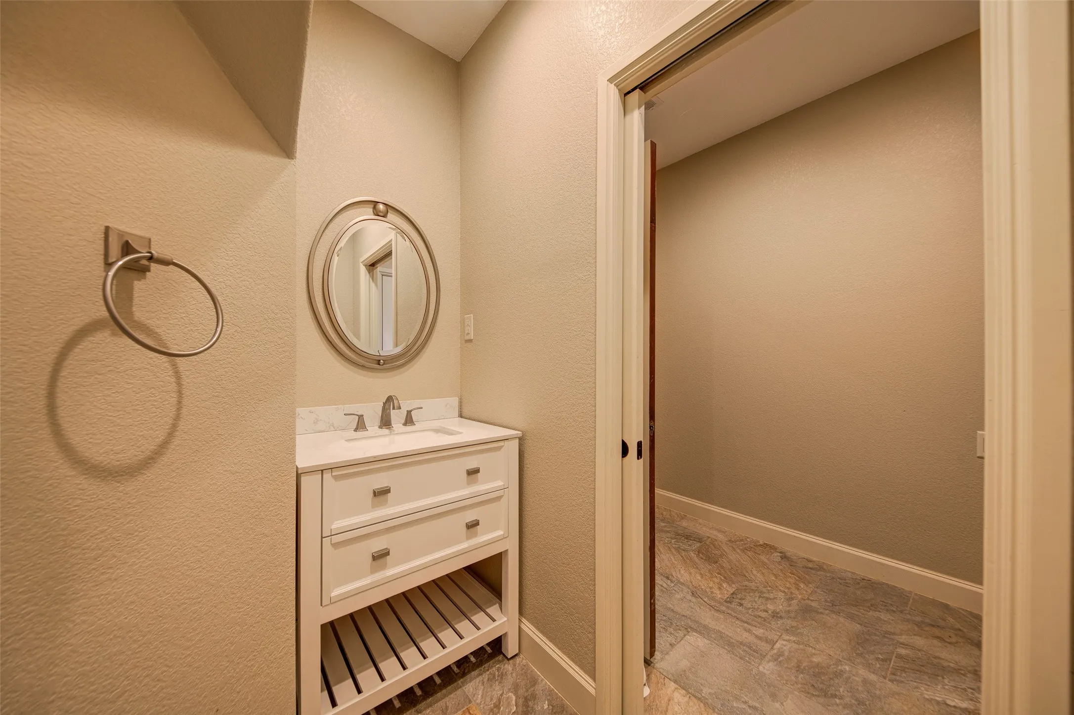 Powder Bath