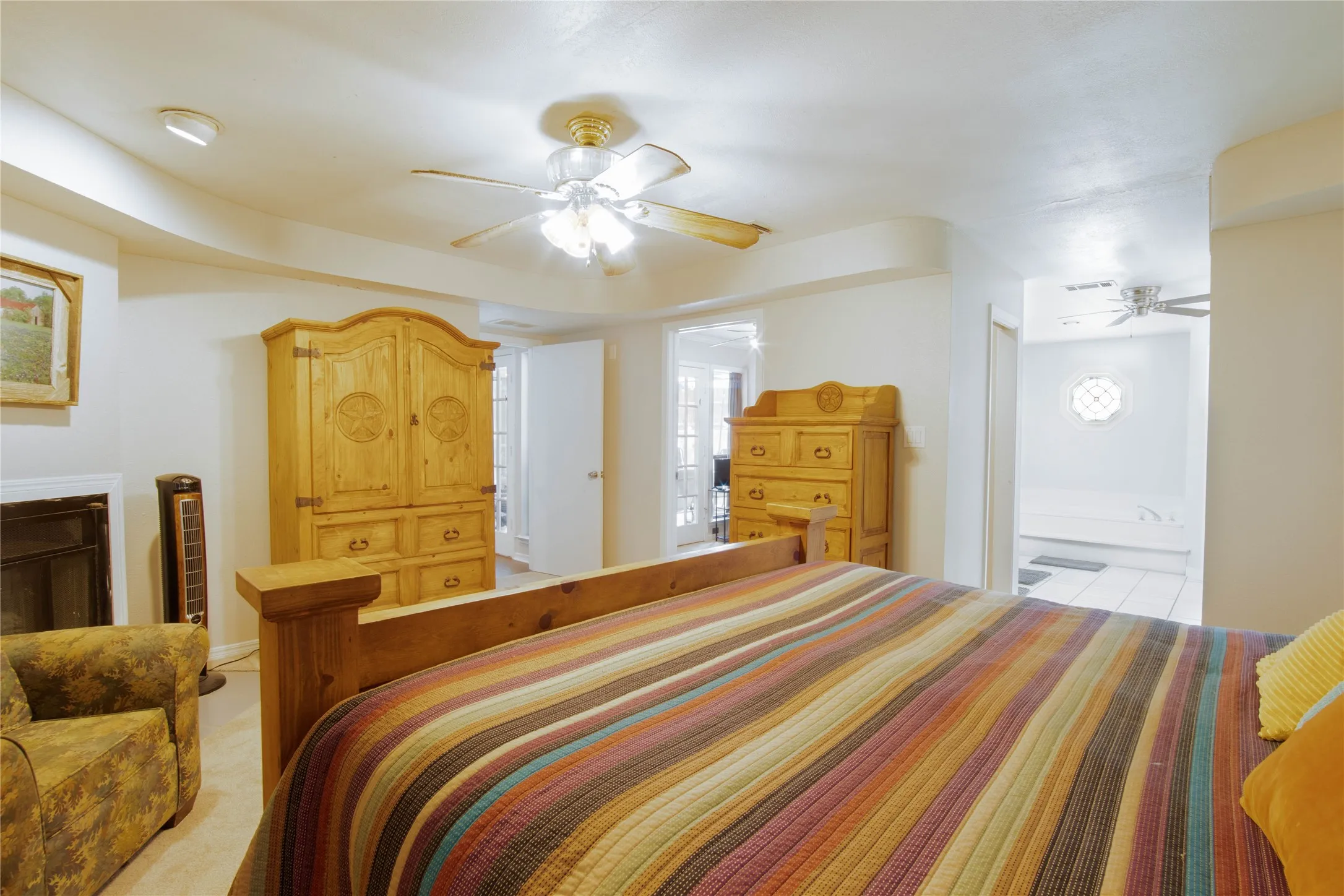FIREPLACE IN THE BEDROOM