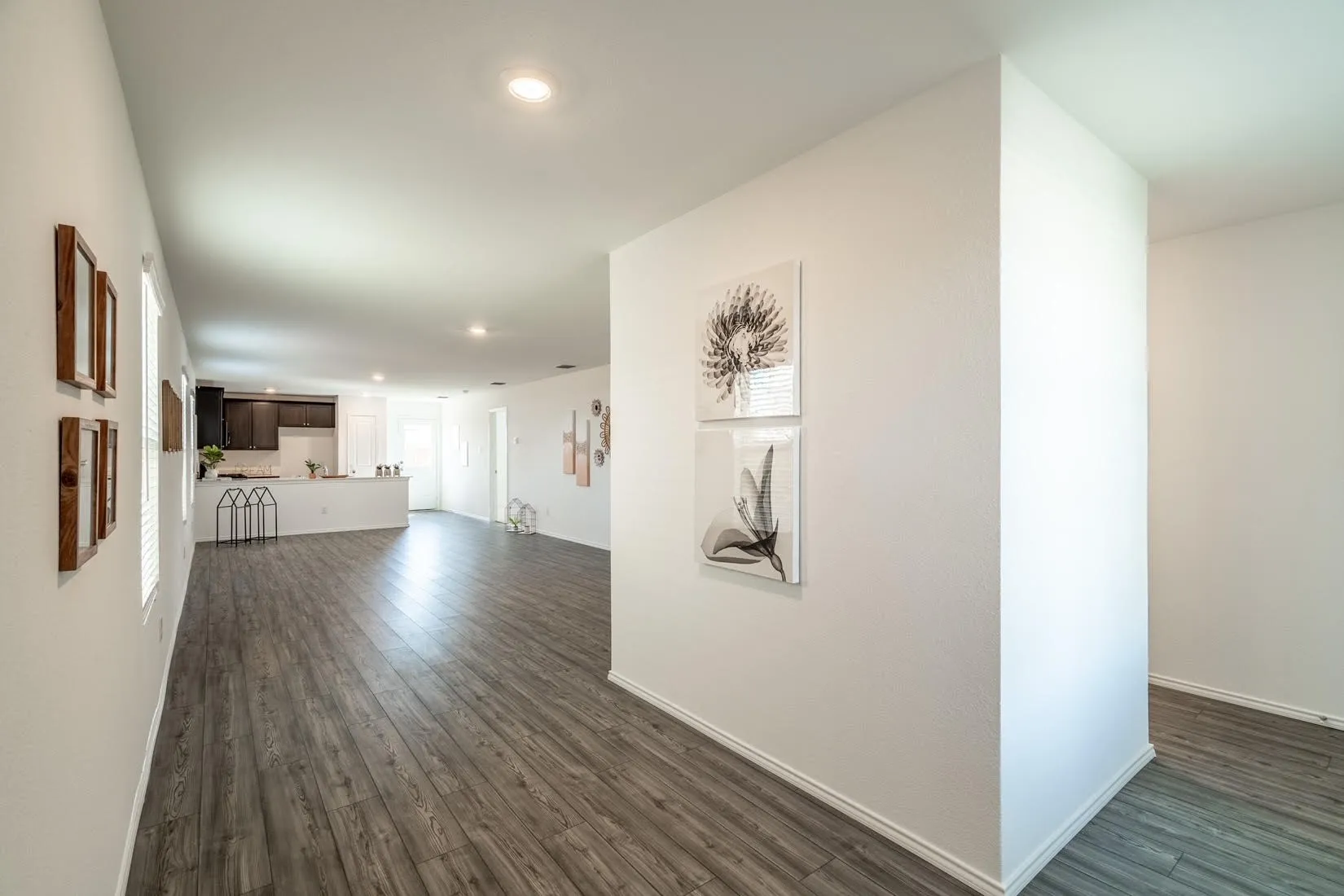 Single Family Residence For Rent in Denton County , 3124 Harper, Little Elm, Texas 75068, 3 Bedroom, 2 Bathroom, 2 Garage spaces, 1,461 Sqft, built in 2022, mls#21321561, Real Estate Agent in Little Elm, Homes For Rent in Denton county, Homes For Rent in Little Elm, Realtor in Little Elm Texas, Real Estate Brokerage Independent Realty Texas, Luminita Cordes Realtor