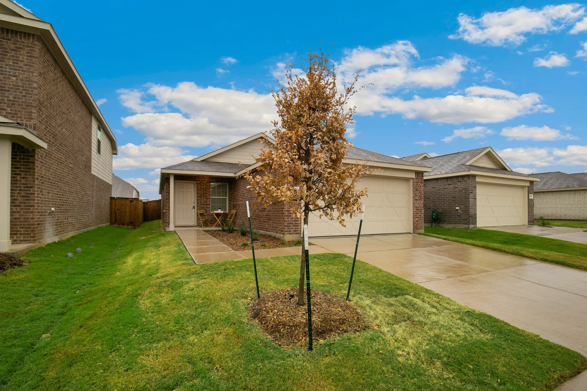 Single Family Residence For Rent in Denton County , 3124 Harper, Little Elm, Texas 75068, 3 Bedroom, 2 Bathroom, 2 Garage spaces, 1,461 Sqft, built in 2022, mls#21321561, Real Estate Agent in Little Elm, Homes For Rent in Denton county, Homes For Rent in Little Elm, Realtor in Little Elm Texas, Real Estate Brokerage Independent Realty Texas, Luminita Cordes Realtor