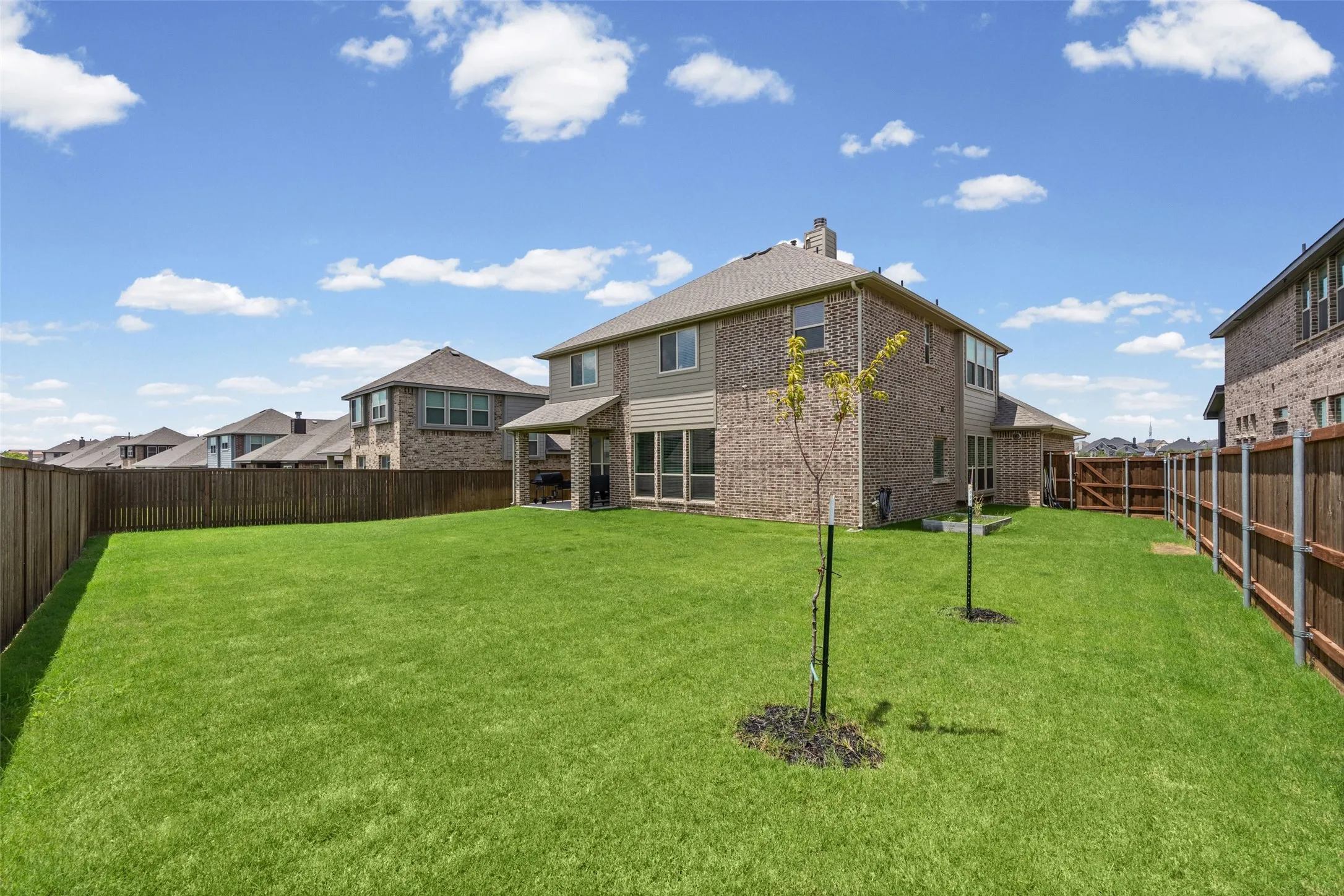 Large backyard with covered​​‌​​​​‌​​‌‌​‌‌​​​‌‌​‌​‌​‌​​​‌​​ patio