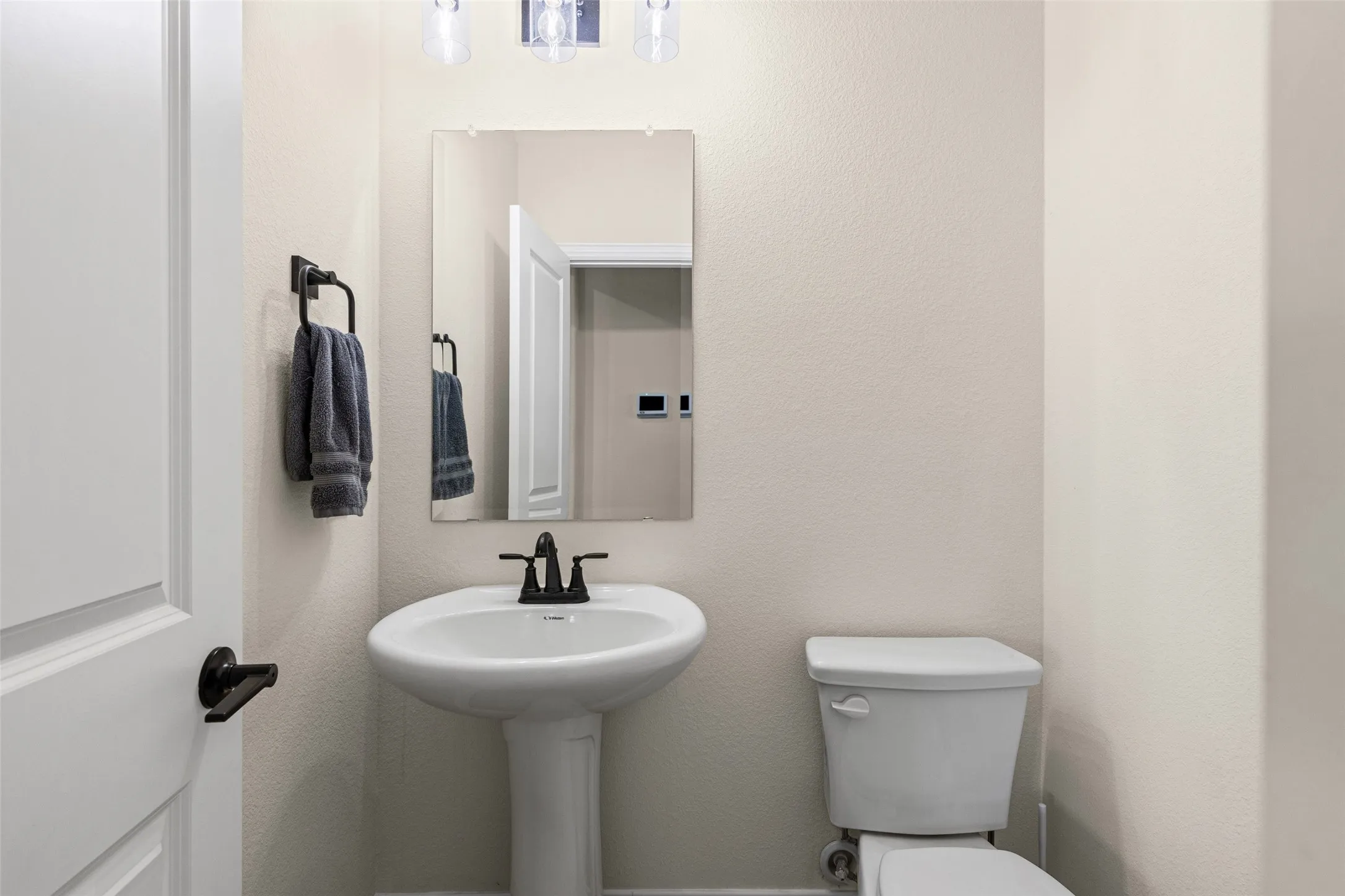 Downstairs half bathroom