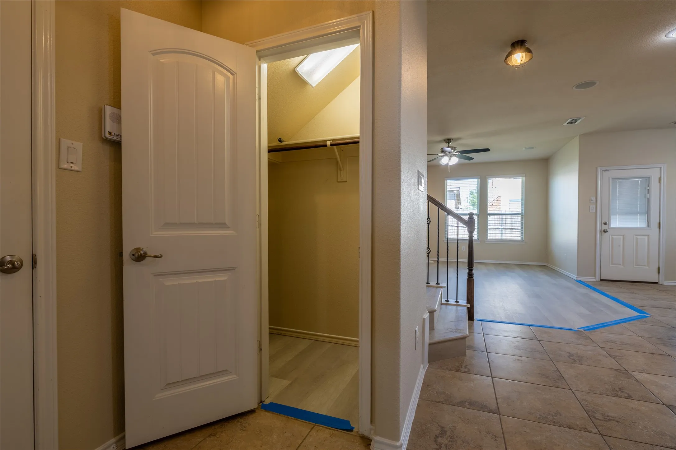 Single Family Residence For Rent in Denton County , 2813 Saddle Creek Drive, Fort Worth, Texas 76177, 5 Bedroom, 4 Bathroom, 2 Garage spaces, 2,850 Sqft, built in 2016, mls#21346479, Real Estate Agent in Fort Worth, Homes For Rent in Denton county, Homes For Rent in Fort Worth, Realtor in Fort Worth Texas, Real Estate Brokerage Independent Realty Texas, Luminita Cordes Realtor