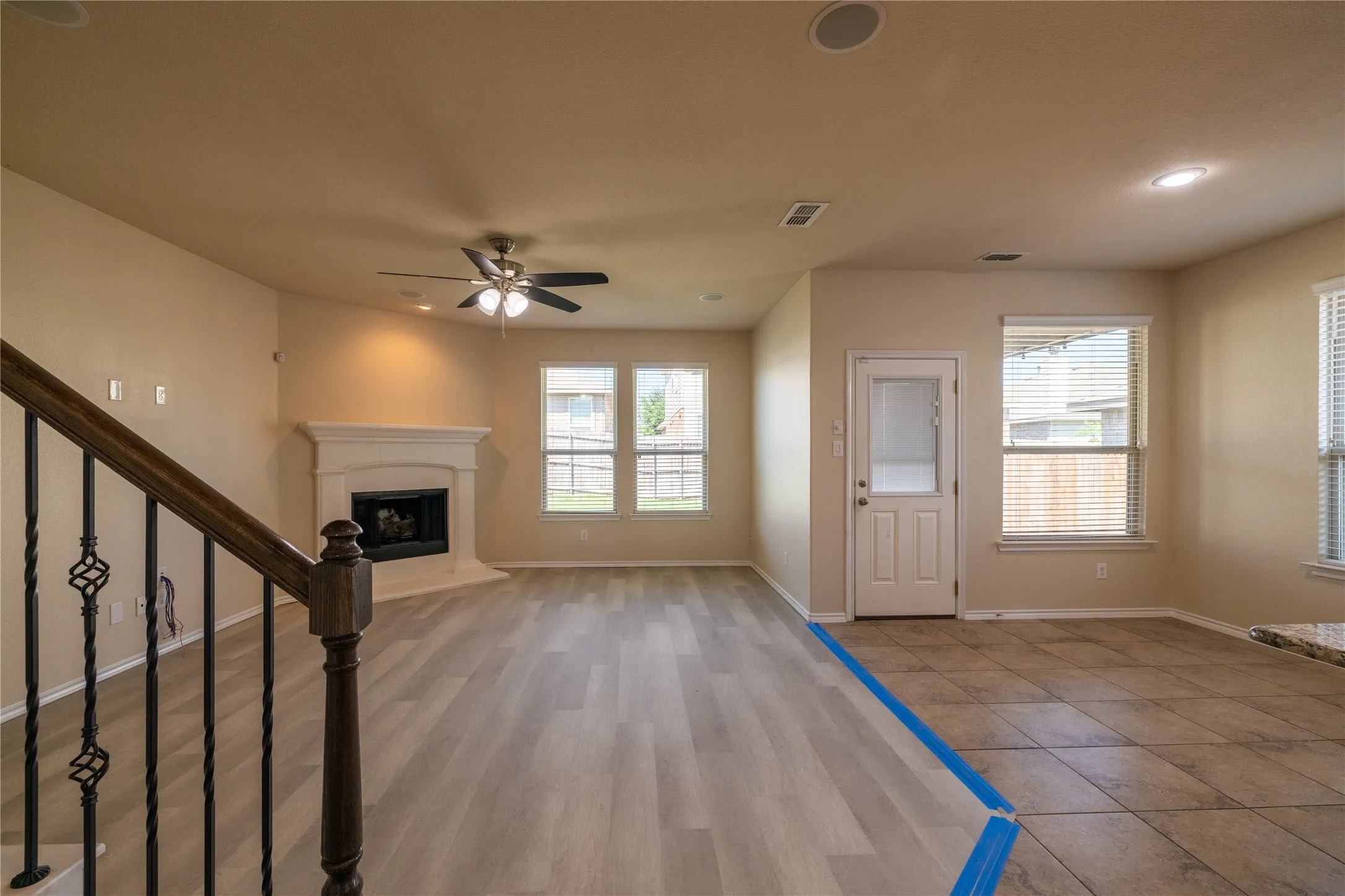 Single Family Residence For Rent in Denton County , 2813 Saddle Creek Drive, Fort Worth, Texas 76177, 5 Bedroom, 4 Bathroom, 2 Garage spaces, 2,850 Sqft, built in 2016, mls#21346479, Real Estate Agent in Fort Worth, Homes For Rent in Denton county, Homes For Rent in Fort Worth, Realtor in Fort Worth Texas, Real Estate Brokerage Independent Realty Texas, Luminita Cordes Realtor
