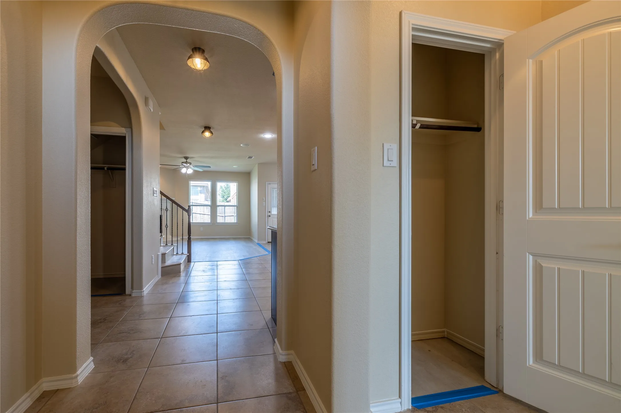 Single Family Residence For Rent in Denton County , 2813 Saddle Creek Drive, Fort Worth, Texas 76177, 5 Bedroom, 4 Bathroom, 2 Garage spaces, 2,850 Sqft, built in 2016, mls#21346479, Real Estate Agent in Fort Worth, Homes For Rent in Denton county, Homes For Rent in Fort Worth, Realtor in Fort Worth Texas, Real Estate Brokerage Independent Realty Texas, Luminita Cordes Realtor