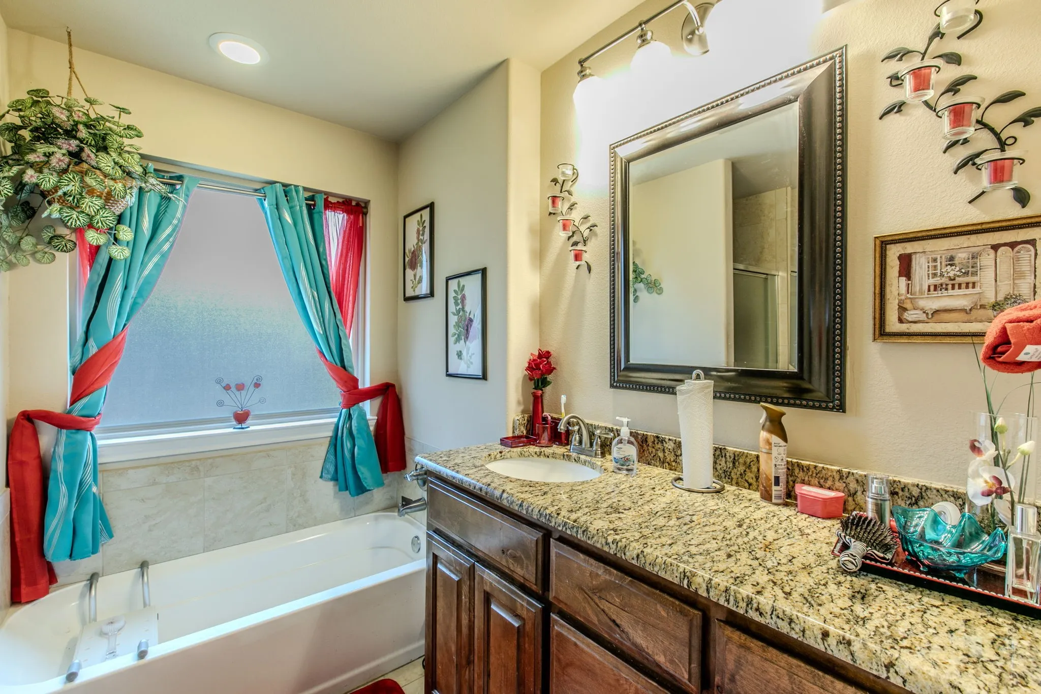 Single Family Residence For Sale in Dallas County , 2937 Mayfair Lane, Lancaster, Texas 75134, 3 Bedroom, 2 Bathroom, 2 Garage spaces, 1,610 Sqft, built in 2015, mls#21346482, Real Estate Agent in Lancaster, Homes For Sale in Dallas county, Homes For Sale in Lancaster, Realtor in Lancaster Texas, Real Estate Brokerage Independent Realty Texas, Luminita Cordes Realtor