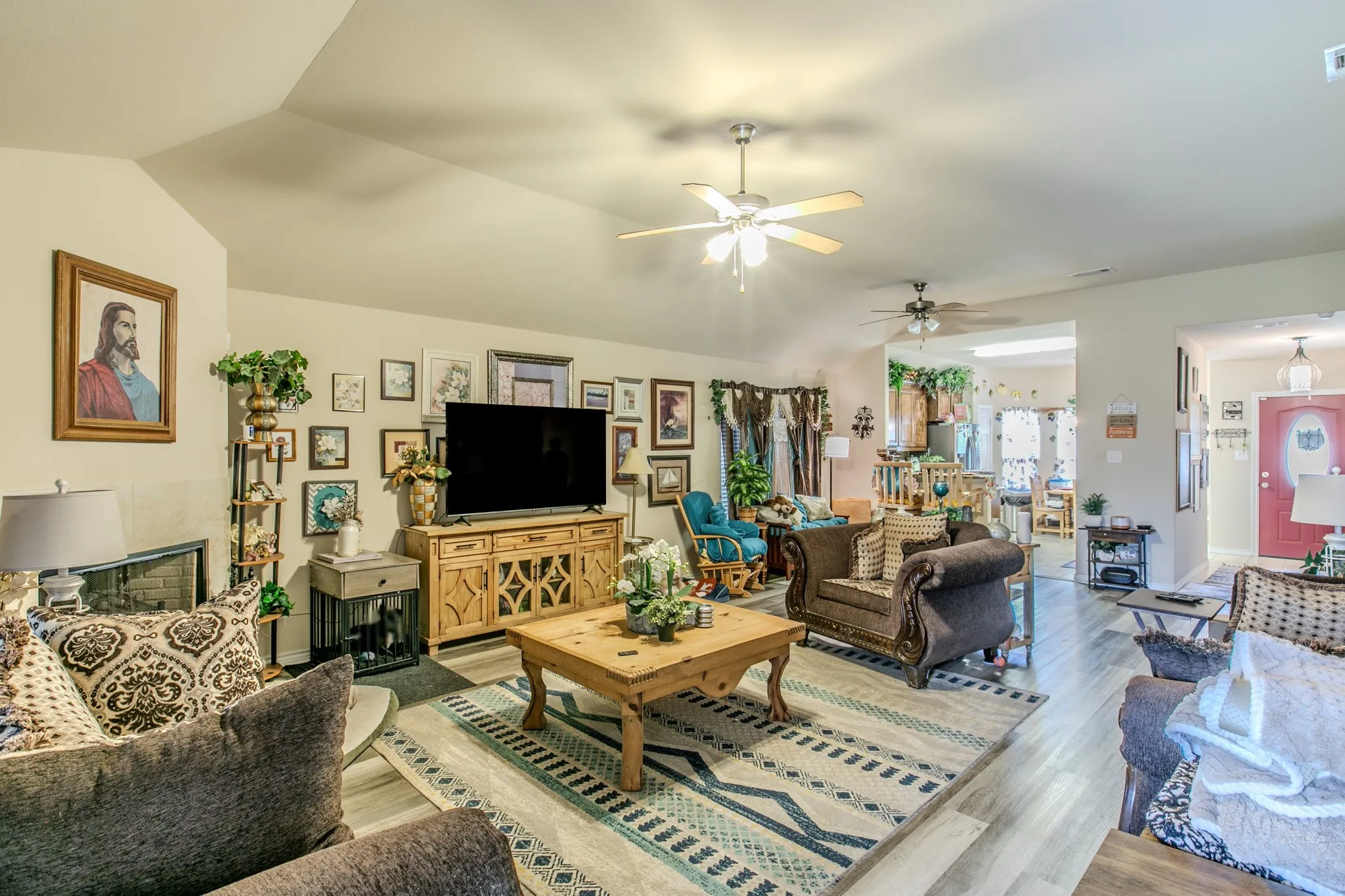 Single Family Residence For Sale in Dallas County , 2937 Mayfair Lane, Lancaster, Texas 75134, 3 Bedroom, 2 Bathroom, 2 Garage spaces, 1,610 Sqft, built in 2015, mls#21346482, Real Estate Agent in Lancaster, Homes For Sale in Dallas county, Homes For Sale in Lancaster, Realtor in Lancaster Texas, Real Estate Brokerage Independent Realty Texas, Luminita Cordes Realtor