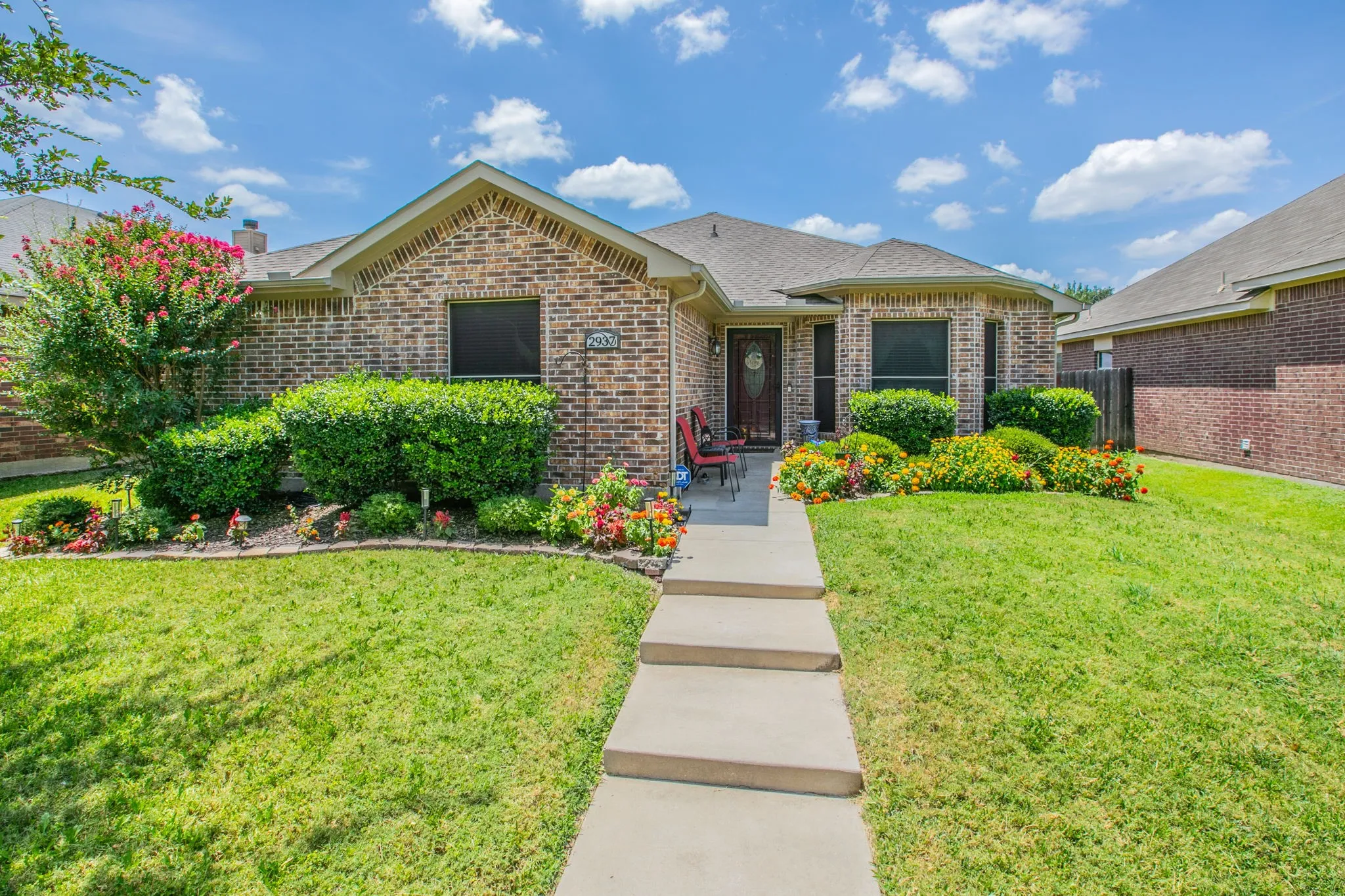 Single Family Residence For Sale in Dallas County , 2937 Mayfair Lane, Lancaster, Texas 75134, 3 Bedroom, 2 Bathroom, 2 Garage spaces, 1,610 Sqft, built in 2015, mls#21346482, Real Estate Agent in Lancaster, Homes For Sale in Dallas county, Homes For Sale in Lancaster, Realtor in Lancaster Texas, Real Estate Brokerage Independent Realty Texas, Luminita Cordes Realtor