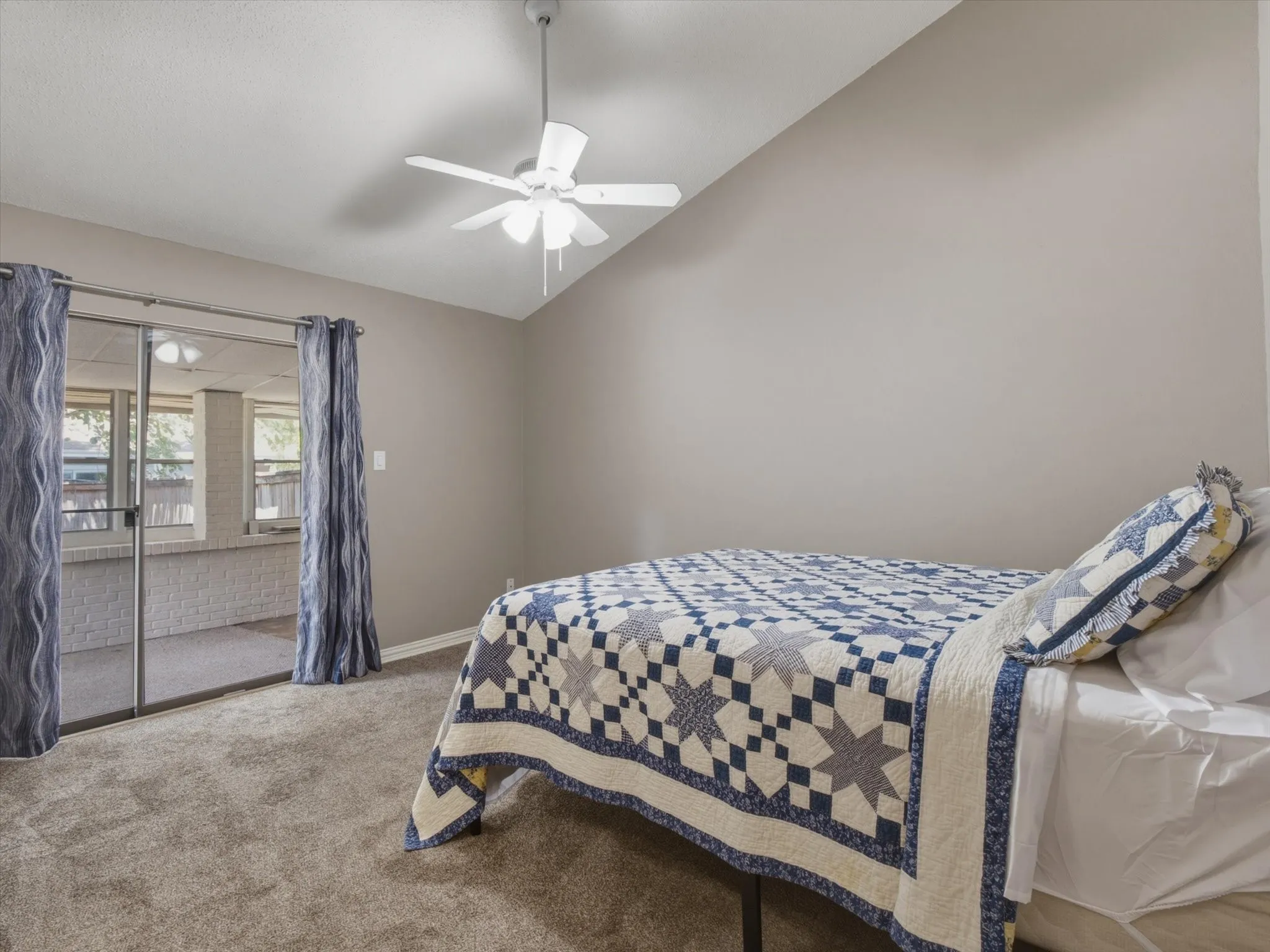 Single Family Residence For Sale in Denton County , 538 Harvest Hill Street, Lewisville, Texas 75067, 2 Bedroom, 1 Bathroom, Garage spaces, 1,143 Sqft, built in 1983, mls#21345714, Real Estate Agent in Lewisville, Homes For Sale in Denton county, Homes For Sale in Lewisville, Realtor in Lewisville Texas, Real Estate Brokerage Independent Realty Texas, Luminita Cordes Realtor