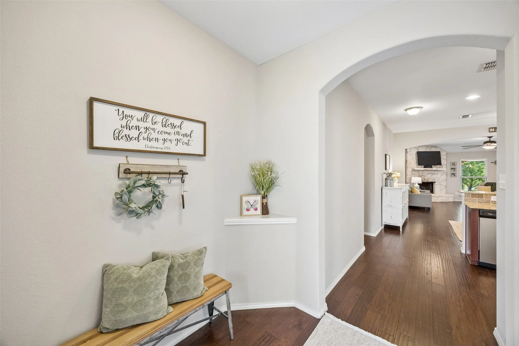 Single Family Residence For Sale in Denton County , 2784 Morning Song Drive, Little Elm, Texas 75068, 4 Bedroom, 2 Bathroom, 2 Garage spaces, 1,888 Sqft, built in 2013, mls#21345404, Real Estate Agent in Little Elm, Homes For Sale in Denton county, Homes For Sale in Little Elm, Realtor in Little Elm Texas, Real Estate Brokerage Independent Realty Texas, Luminita Cordes Realtor