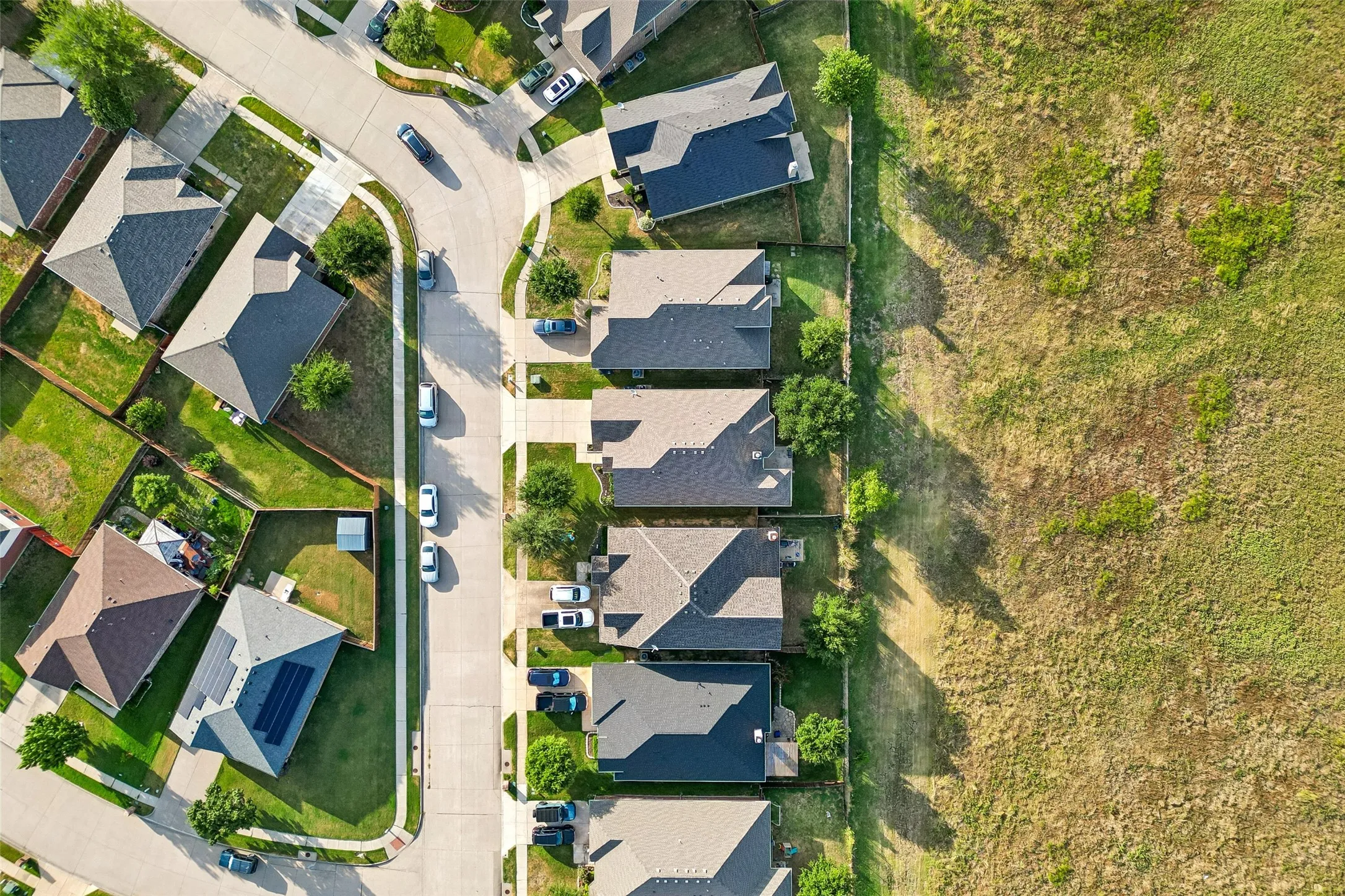Single Family Residence For Sale in Denton County , 2784 Morning Song Drive, Little Elm, Texas 75068, 4 Bedroom, 2 Bathroom, 2 Garage spaces, 1,888 Sqft, built in 2013, mls#21345404, Real Estate Agent in Little Elm, Homes For Sale in Denton county, Homes For Sale in Little Elm, Realtor in Little Elm Texas, Real Estate Brokerage Independent Realty Texas, Luminita Cordes Realtor