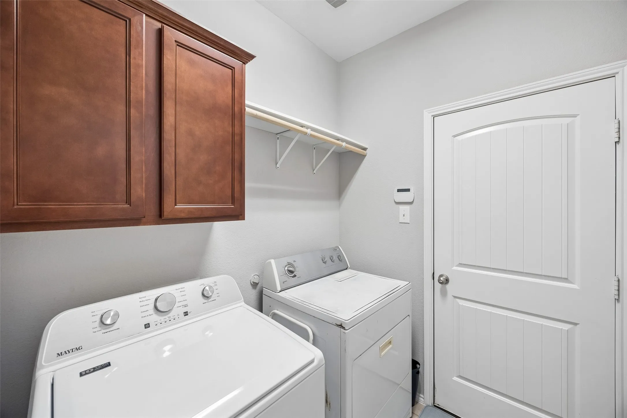 Single Family Residence For Sale in Denton County , 2784 Morning Song Drive, Little Elm, Texas 75068, 4 Bedroom, 2 Bathroom, 2 Garage spaces, 1,888 Sqft, built in 2013, mls#21345404, Real Estate Agent in Little Elm, Homes For Sale in Denton county, Homes For Sale in Little Elm, Realtor in Little Elm Texas, Real Estate Brokerage Independent Realty Texas, Luminita Cordes Realtor