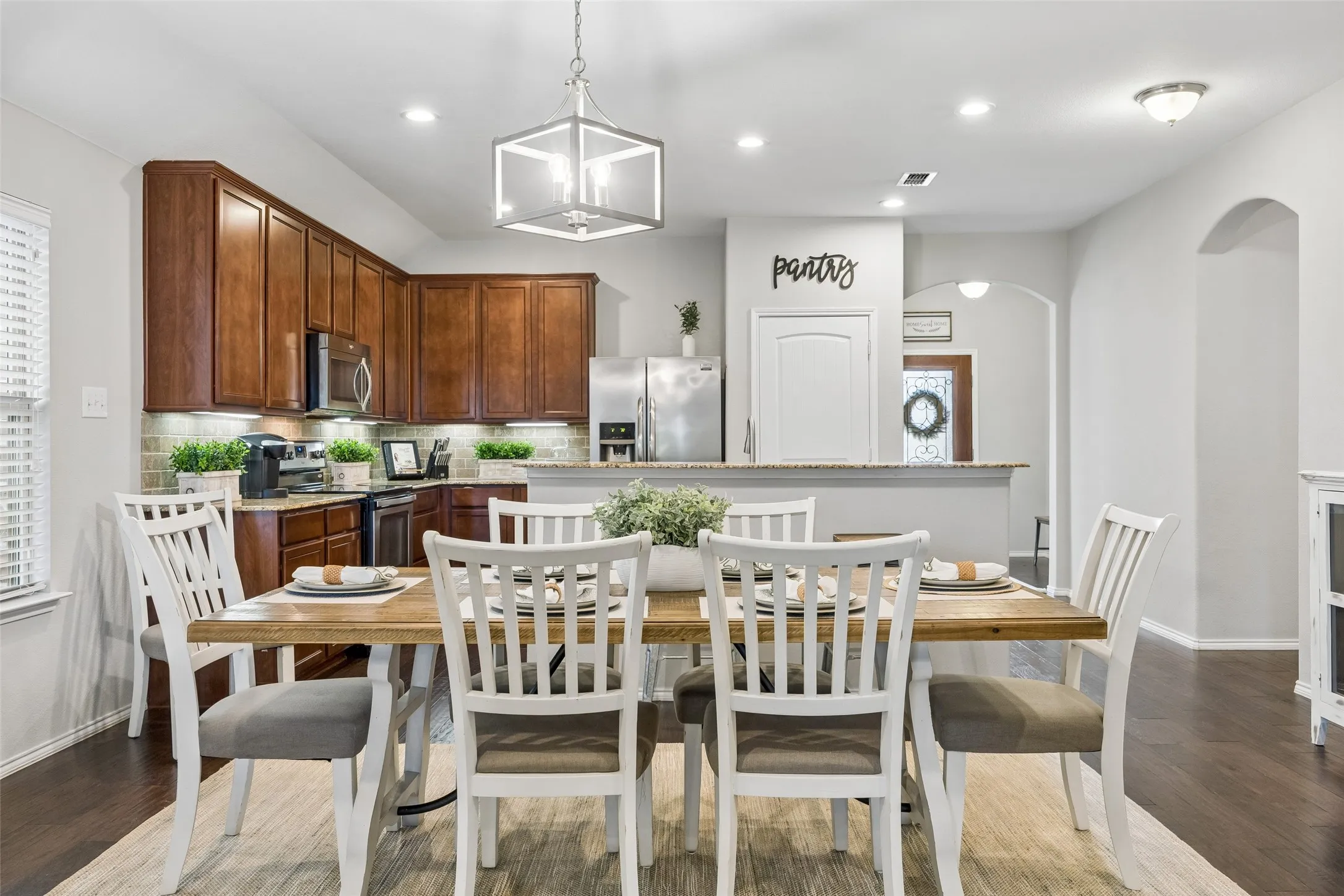 Single Family Residence For Sale in Denton County , 2784 Morning Song Drive, Little Elm, Texas 75068, 4 Bedroom, 2 Bathroom, 2 Garage spaces, 1,888 Sqft, built in 2013, mls#21345404, Real Estate Agent in Little Elm, Homes For Sale in Denton county, Homes For Sale in Little Elm, Realtor in Little Elm Texas, Real Estate Brokerage Independent Realty Texas, Luminita Cordes Realtor