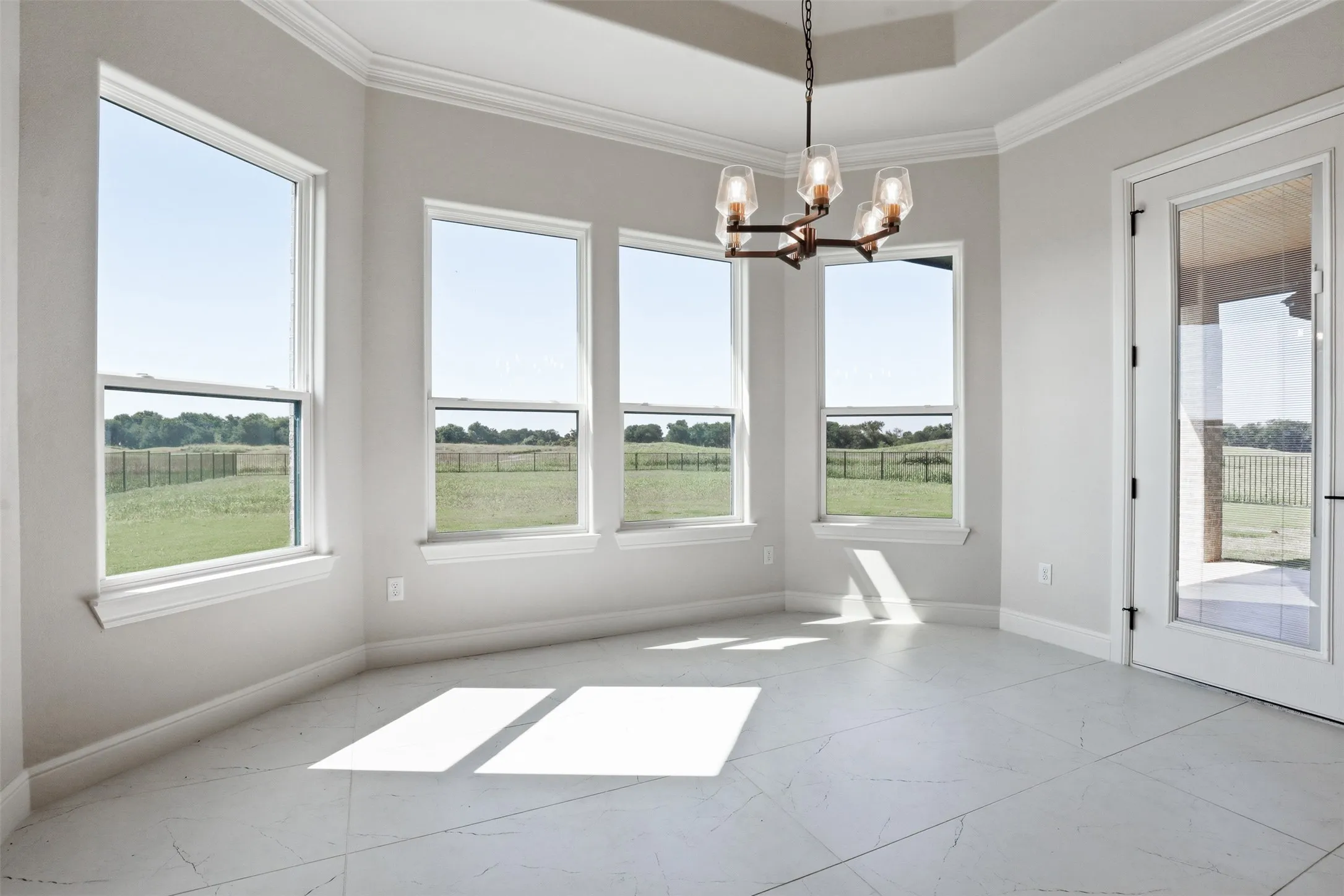 Single Family Residence For Sale in Somervell County , 117 Eagle Court, Glen Rose, Texas 76077, 4 Bedrooms, 2 Bathrooms, 3 Garage spaces, 2,060 Sqft, built in 2024, Price $559,000, mls#21345374, Real Estate Agent in Glen Rose, Homes For Sale in Somervell county, Homes For Sale in Glen Rose, Realtor in Glen Rose Texas, Real Estate Brokerage Independent Realty Texas, Luminita Cordes Realtor