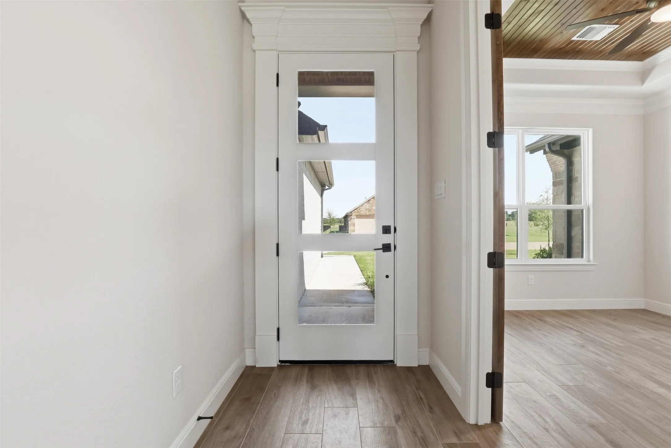 Single Family Residence For Sale in Somervell County , 117 Eagle Court, Glen Rose, Texas 76077, 4 Bedrooms, 2 Bathrooms, 3 Garage spaces, 2,060 Sqft, built in 2024, Price $559,000, mls#21345374, Real Estate Agent in Glen Rose, Homes For Sale in Somervell county, Homes For Sale in Glen Rose, Realtor in Glen Rose Texas, Real Estate Brokerage Independent Realty Texas, Luminita Cordes Realtor