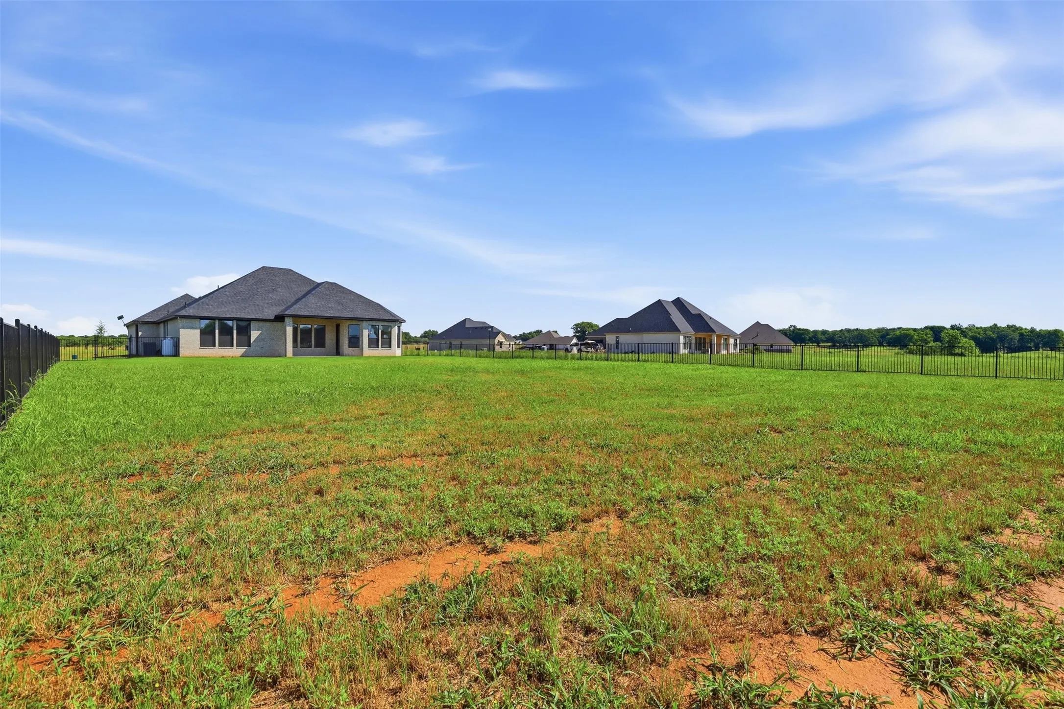 Single Family Residence For Sale in Somervell County , 117 Eagle Court, Glen Rose, Texas 76077, 4 Bedrooms, 2 Bathrooms, 3 Garage spaces, 2,060 Sqft, built in 2024, Price $559,000, mls#21345374, Real Estate Agent in Glen Rose, Homes For Sale in Somervell county, Homes For Sale in Glen Rose, Realtor in Glen Rose Texas, Real Estate Brokerage Independent Realty Texas, Luminita Cordes Realtor