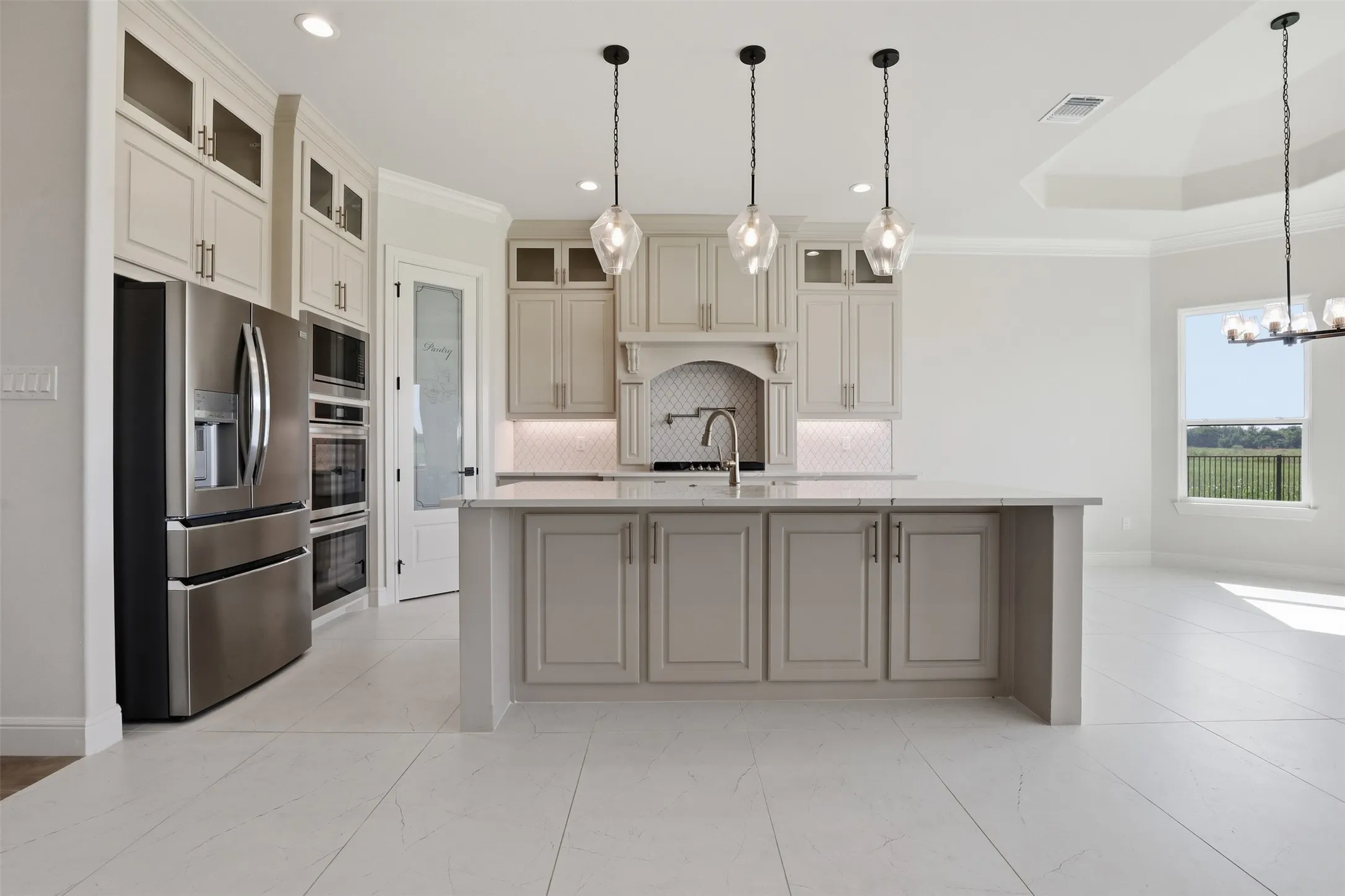 Single Family Residence For Sale in Somervell County , 117 Eagle Court, Glen Rose, Texas 76077, 4 Bedrooms, 2 Bathrooms, 3 Garage spaces, 2,060 Sqft, built in 2024, Price $559,000, mls#21345374, Real Estate Agent in Glen Rose, Homes For Sale in Somervell county, Homes For Sale in Glen Rose, Realtor in Glen Rose Texas, Real Estate Brokerage Independent Realty Texas, Luminita Cordes Realtor