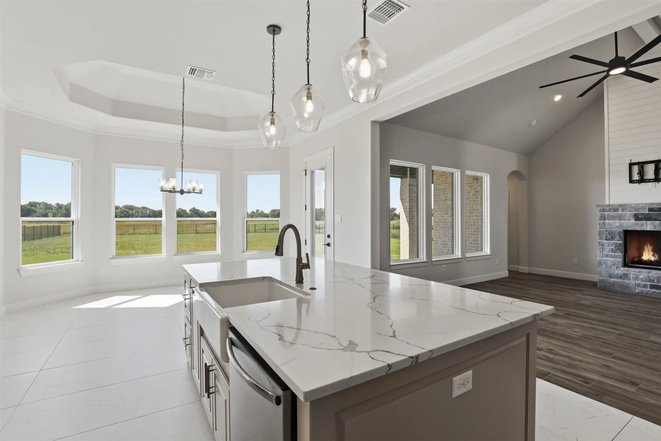 Single Family Residence For Sale in Somervell County , 117 Eagle Court, Glen Rose, Texas 76077, 4 Bedrooms, 2 Bathrooms, 3 Garage spaces, 2,060 Sqft, built in 2024, Price $559,000, mls#21345374, Real Estate Agent in Glen Rose, Homes For Sale in Somervell county, Homes For Sale in Glen Rose, Realtor in Glen Rose Texas, Real Estate Brokerage Independent Realty Texas, Luminita Cordes Realtor