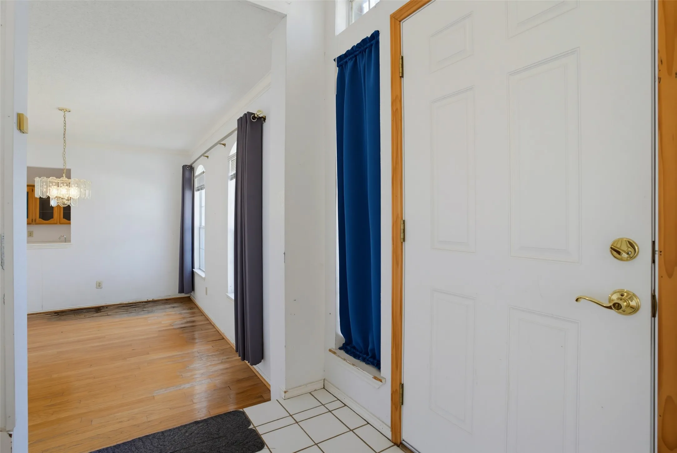 Right of Foyer is Dining Room or.... up to you. Ask me what I'd do here...