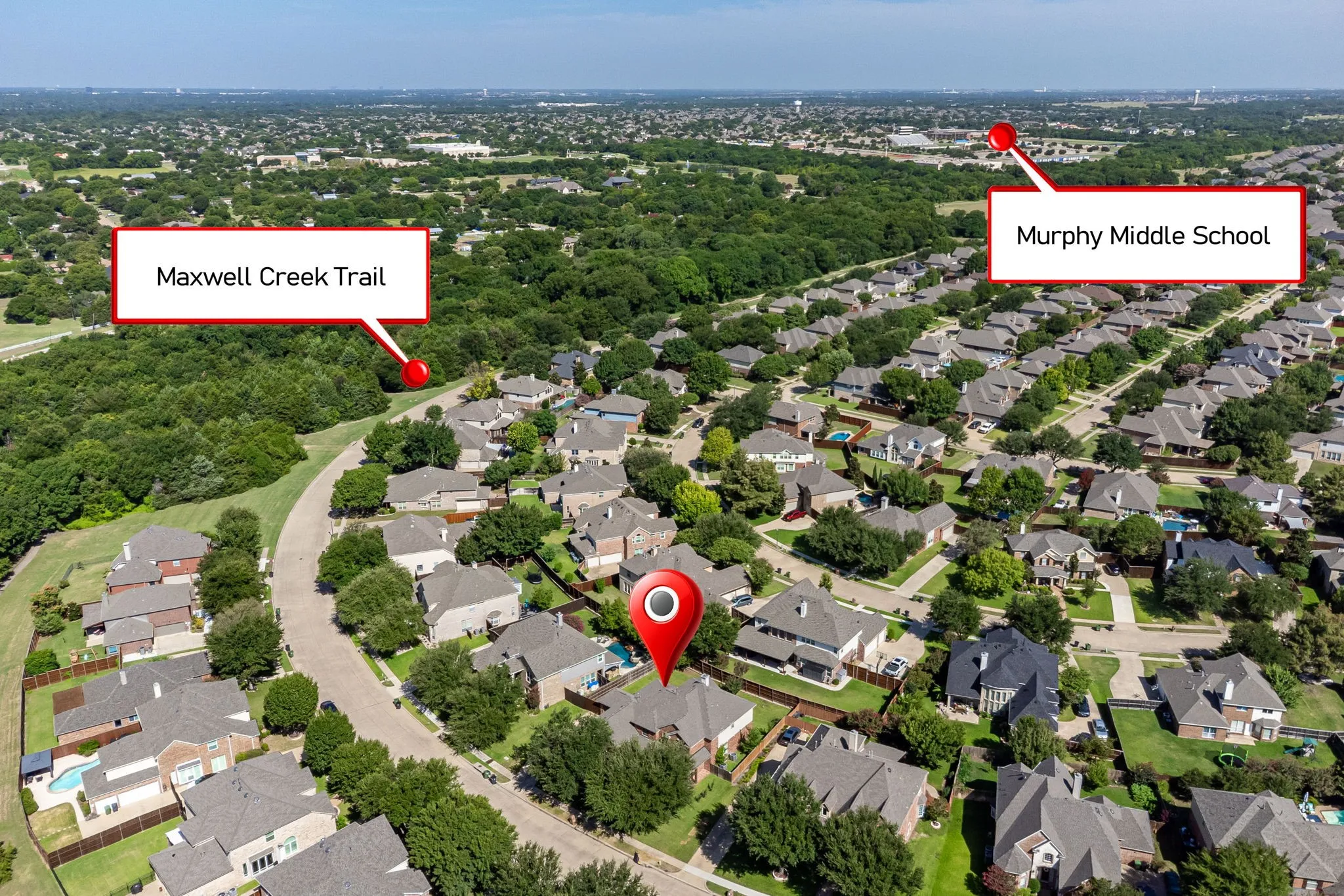 Single Family Residence For Sale in Collin County , 205 Creekside Drive, Murphy, Texas 75094, 5 Bedroom, 5 Bathroom, 3 Garage spaces, 4,327 Sqft, built in 2002, mls#21345273, Real Estate Agent in Murphy, Homes For Sale in Collin county, Homes For Sale in Murphy, Realtor in Murphy Texas, Real Estate Brokerage Independent Realty Texas, Luminita Cordes Realtor