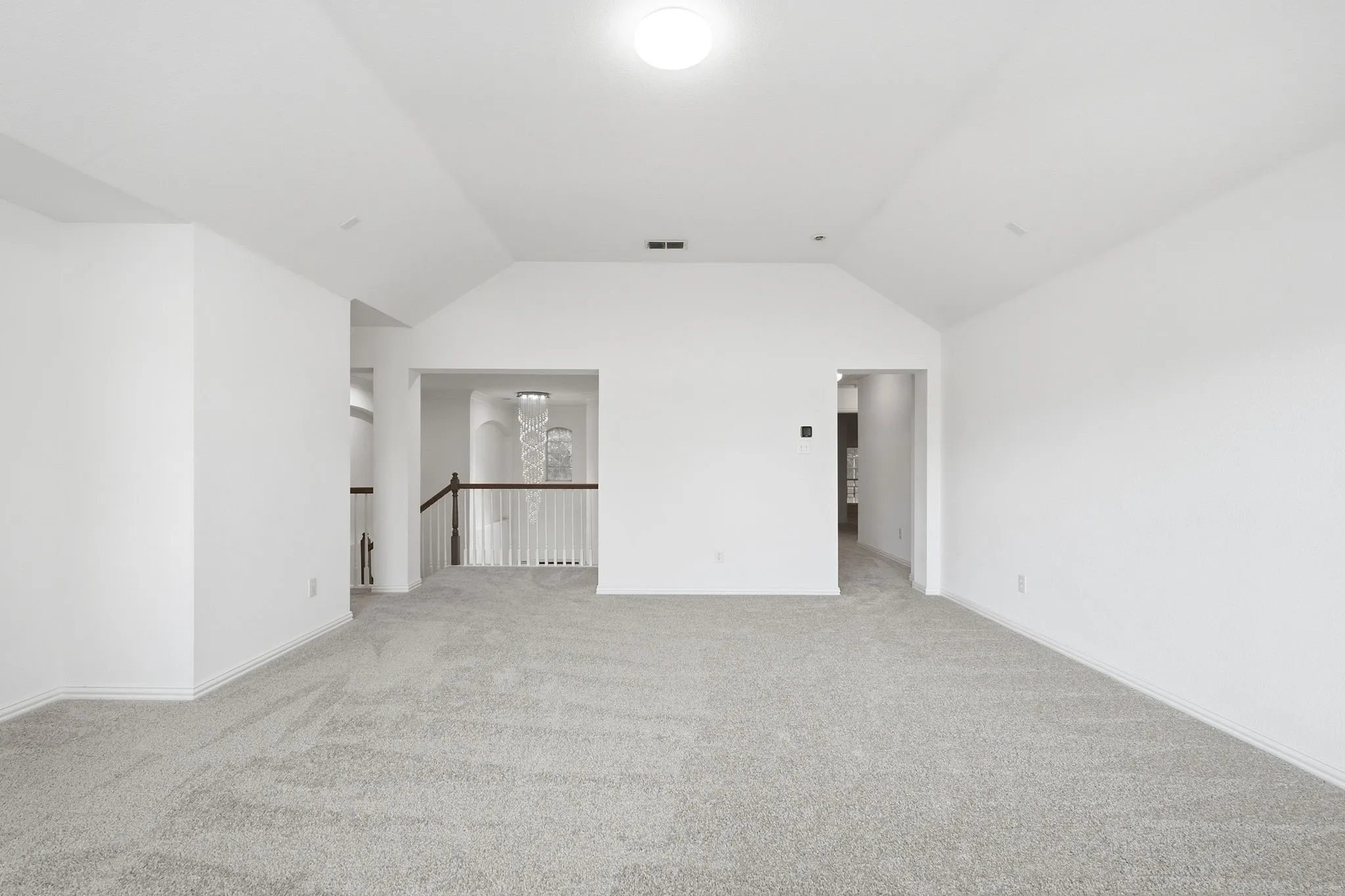 Single Family Residence For Sale in Collin County , 205 Creekside Drive, Murphy, Texas 75094, 5 Bedroom, 5 Bathroom, 3 Garage spaces, 4,327 Sqft, built in 2002, mls#21345273, Real Estate Agent in Murphy, Homes For Sale in Collin county, Homes For Sale in Murphy, Realtor in Murphy Texas, Real Estate Brokerage Independent Realty Texas, Luminita Cordes Realtor