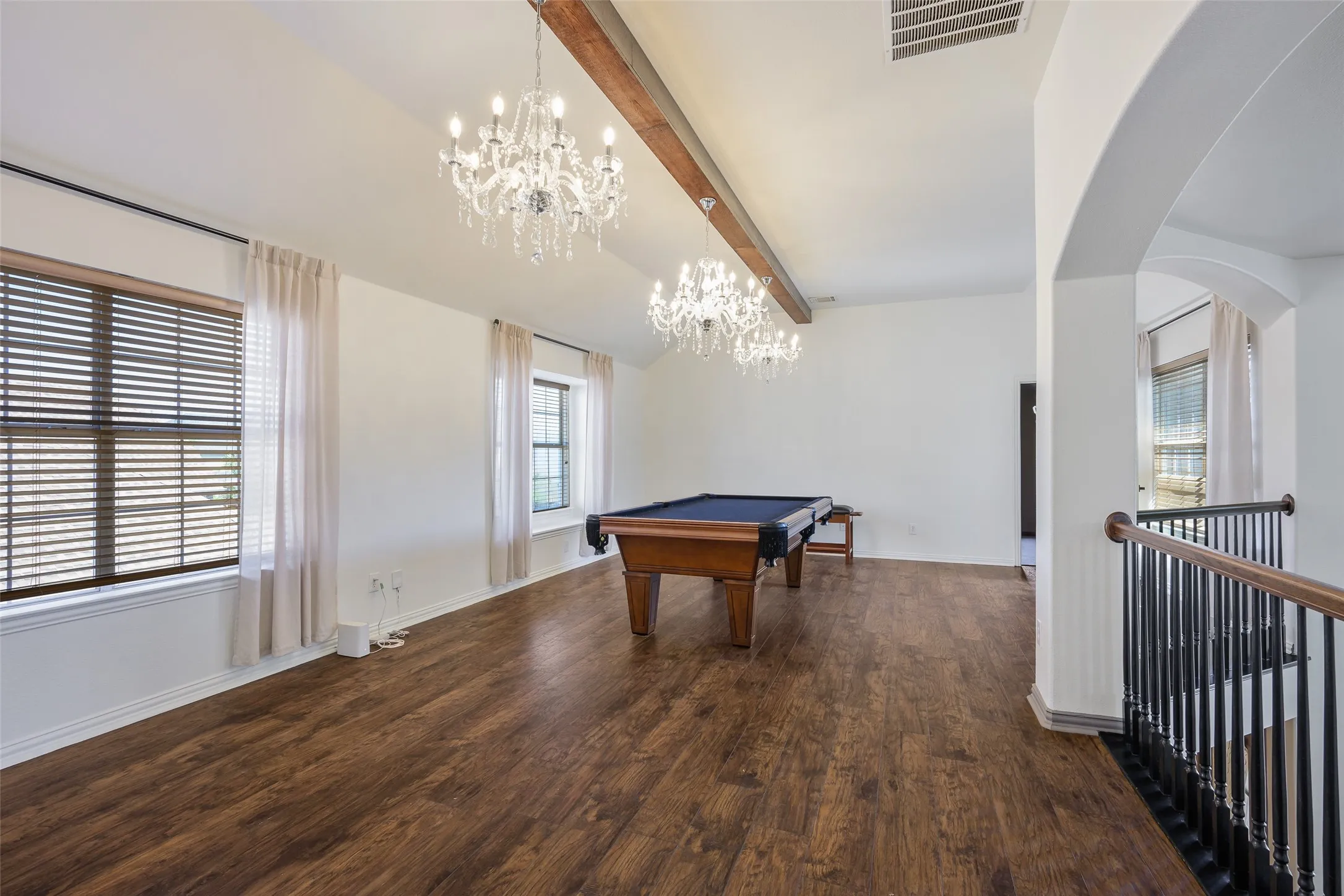 Single Family Residence For Rent in Denton County , 5170 Mohegan Lane, Frisco, Texas 75034, 5 Bedroom, 4 Bathroom, 3 Garage spaces, 4,499 Sqft, built in 2002, mls#21346517, Real Estate Agent in Frisco, Homes For Rent in Denton county, Homes For Rent in Frisco, Realtor in Frisco Texas, Real Estate Brokerage Independent Realty Texas, Luminita Cordes Realtor
