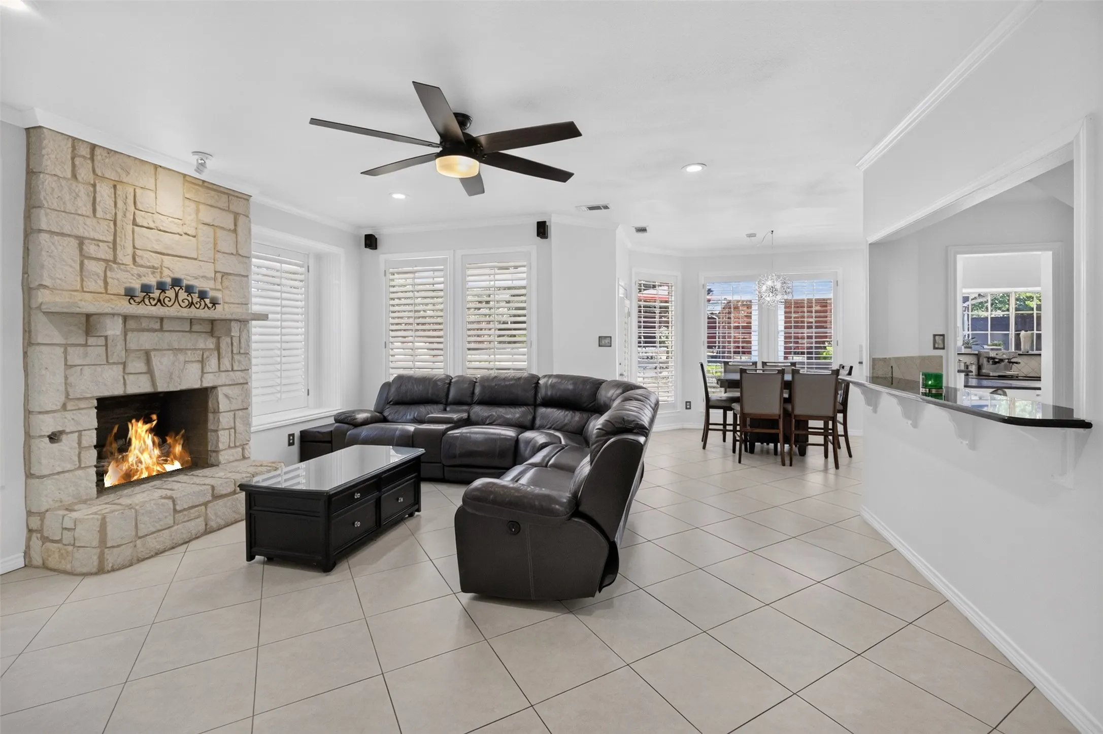 Single Family Residence For Sale in Tarrant County , 2805 Pine View Drive, Grapevine, Texas 76051, 4 Bedrooms, 3 Bathrooms, 2 Garage spaces, 2,912 Sqft, built in 1987, Price $769,900, mls#21345266, Real Estate Agent in Grapevine, Homes For Sale in Tarrant county, Homes For Sale in Grapevine, Realtor in Grapevine Texas, Real Estate Brokerage Independent Realty Texas, Luminita Cordes Realtor