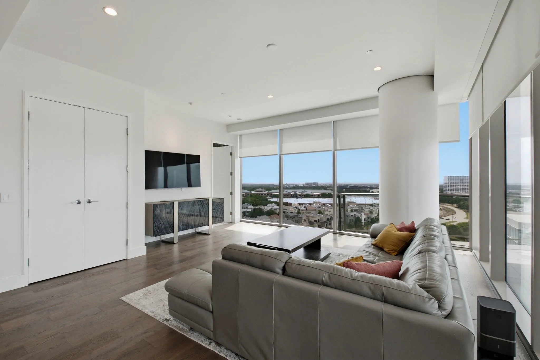 Condominium For Sale in Collin County , 7901 Windrose Avenue 1201, Plano, Texas 75024, 2 Bedroom, 3 Bathroom, 2 Garage spaces, 2,245 Sqft, built in 2019, mls#21346500, Real Estate Agent in Plano, Homes For Sale in Collin county, Homes For Sale in Plano, Realtor in Plano Texas, Real Estate Brokerage Independent Realty Texas, Luminita Cordes Realtor