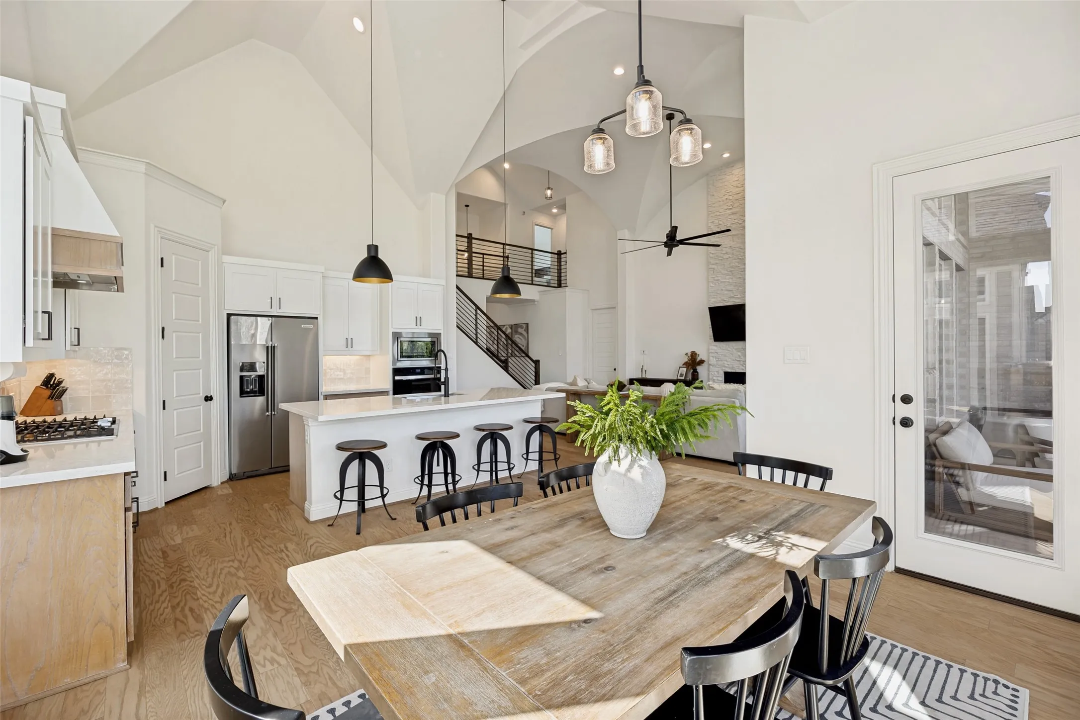 Single Family Residence For Sale in Collin County , 1516 Portico Place, Mc Kinney, Texas 75069, 5 Bedroom, 4 Bathroom, 2 Garage spaces, 3,196 Sqft, built in 2023, mls#21345795, Real Estate Agent in Mc Kinney, Homes For Sale in Collin county, Homes For Sale in Mc Kinney, Realtor in Mc Kinney Texas, Real Estate Brokerage Independent Realty Texas, Luminita Cordes Realtor
